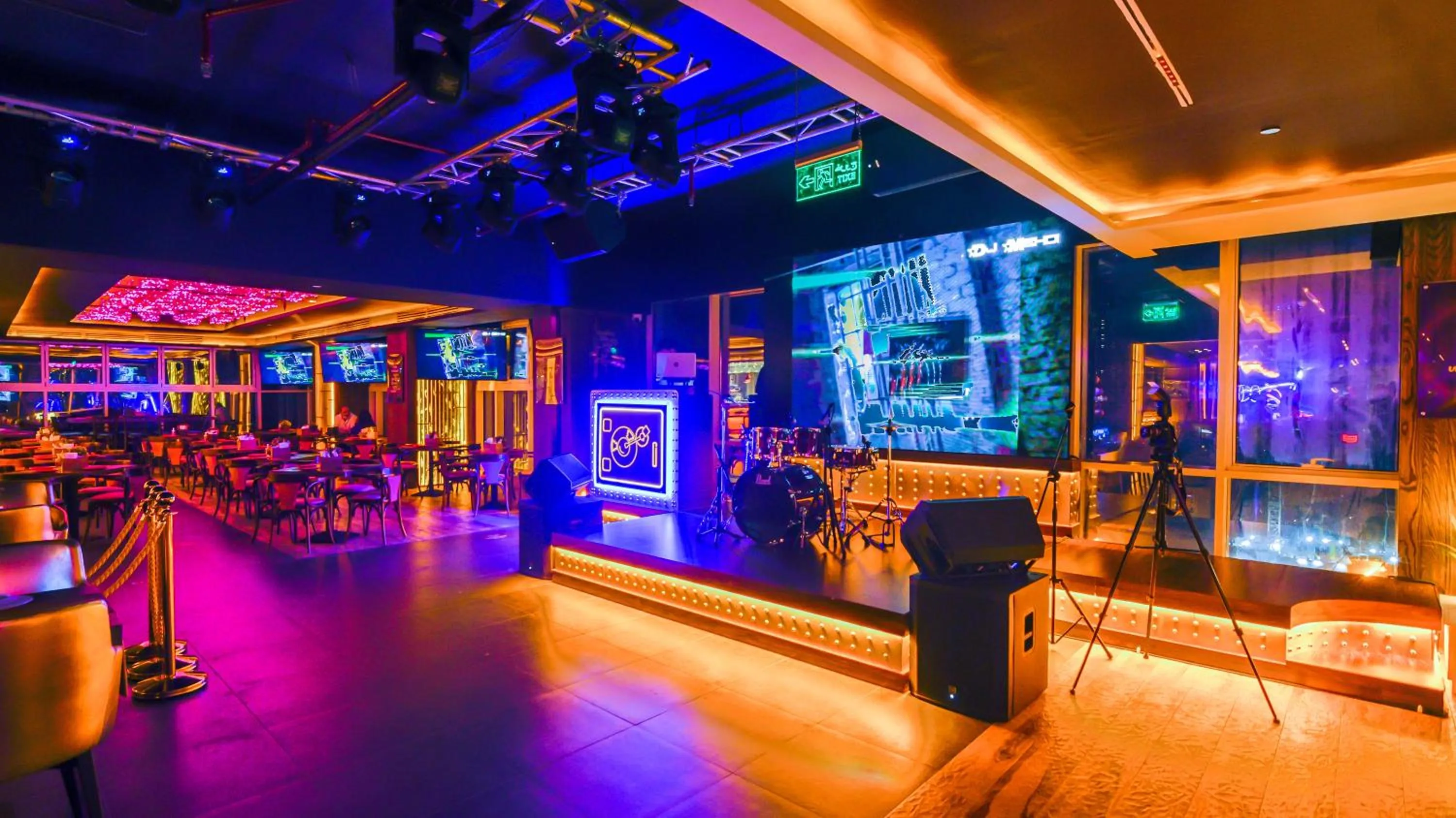 Lounge or bar in Stella Di Mare Dubai Marina Hotel