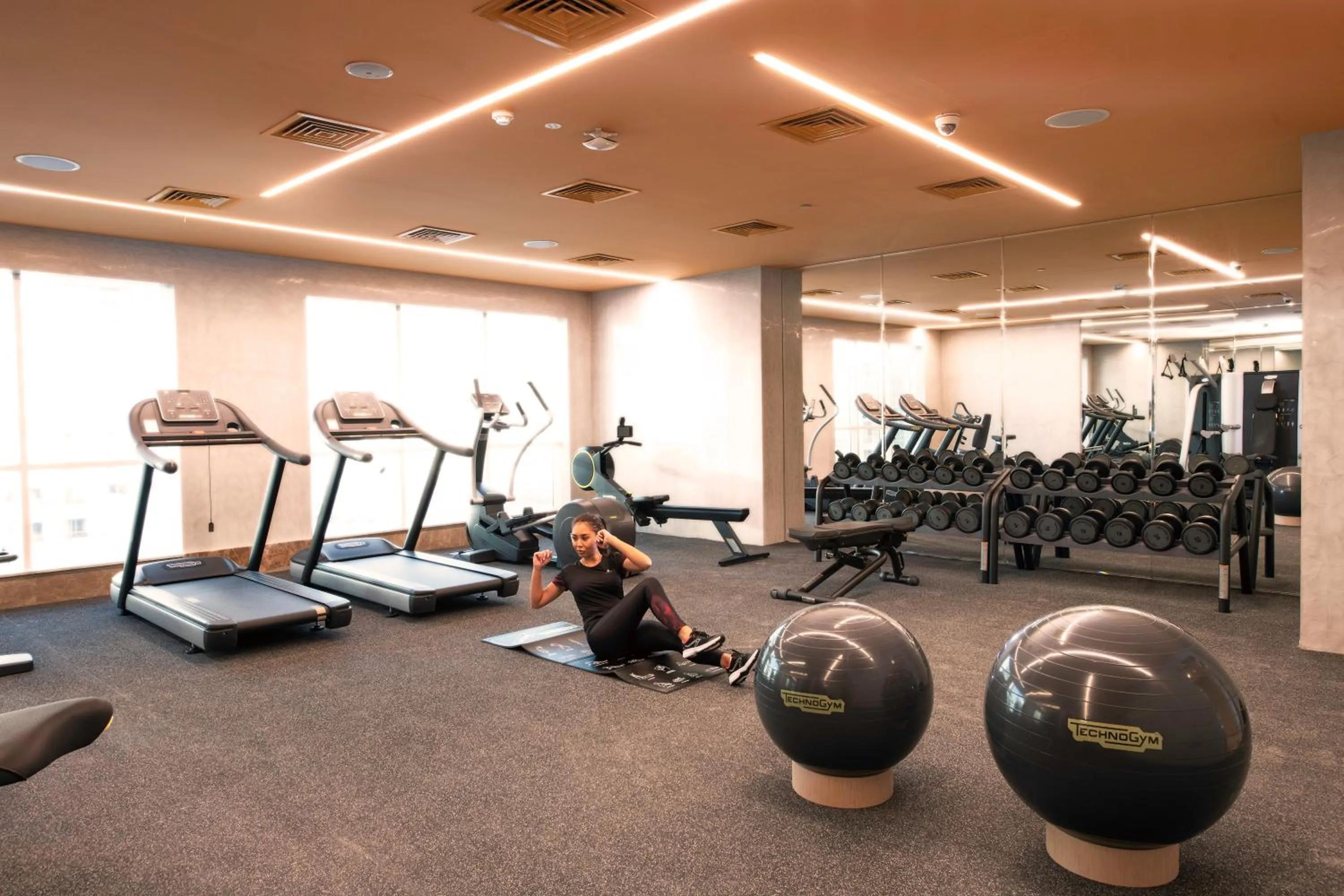 Fitness centre/facilities in Stella Di Mare Dubai Marina Hotel