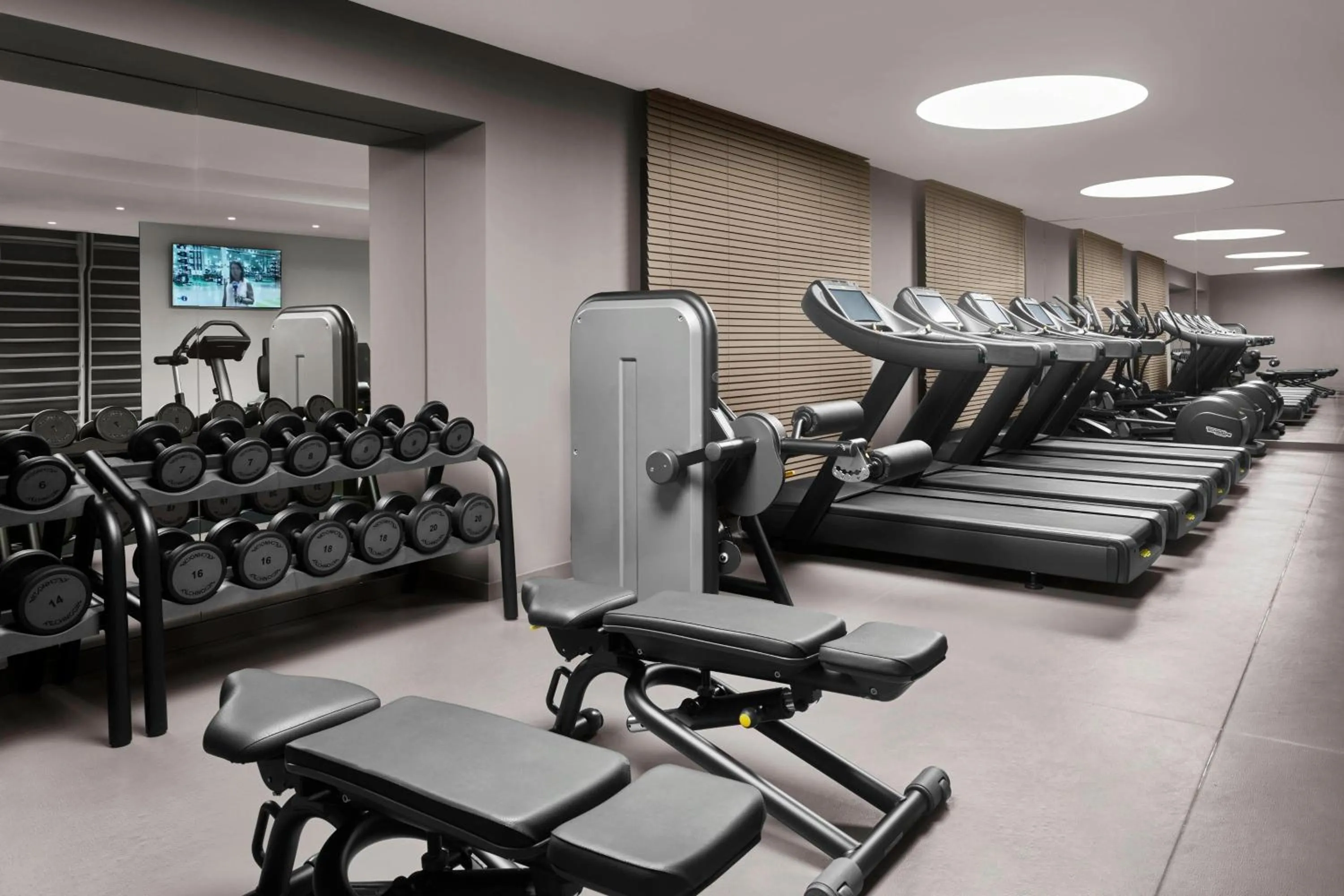 Fitness centre/facilities in The Barcelona EDITION