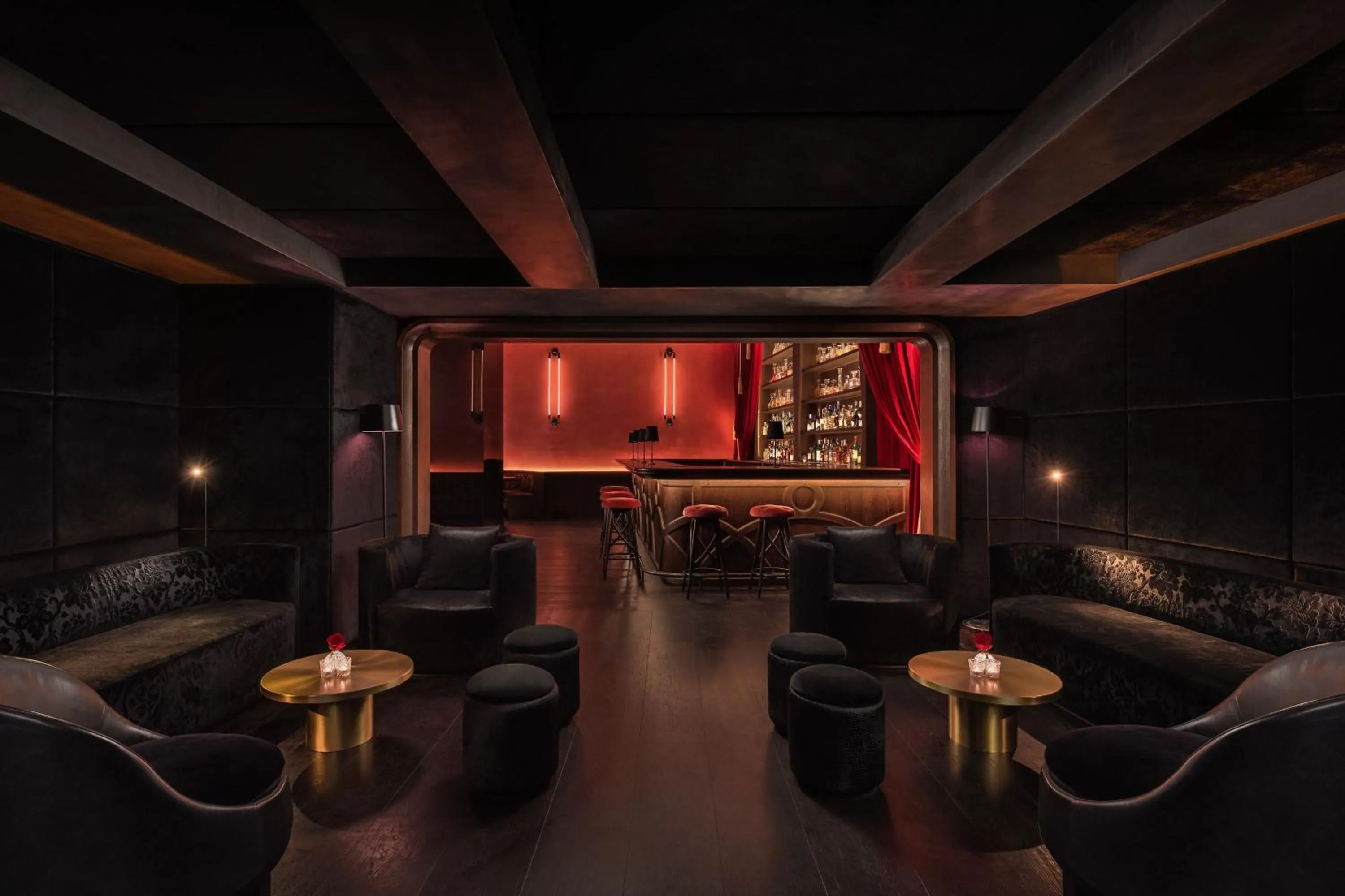 Lounge or bar in The Barcelona EDITION