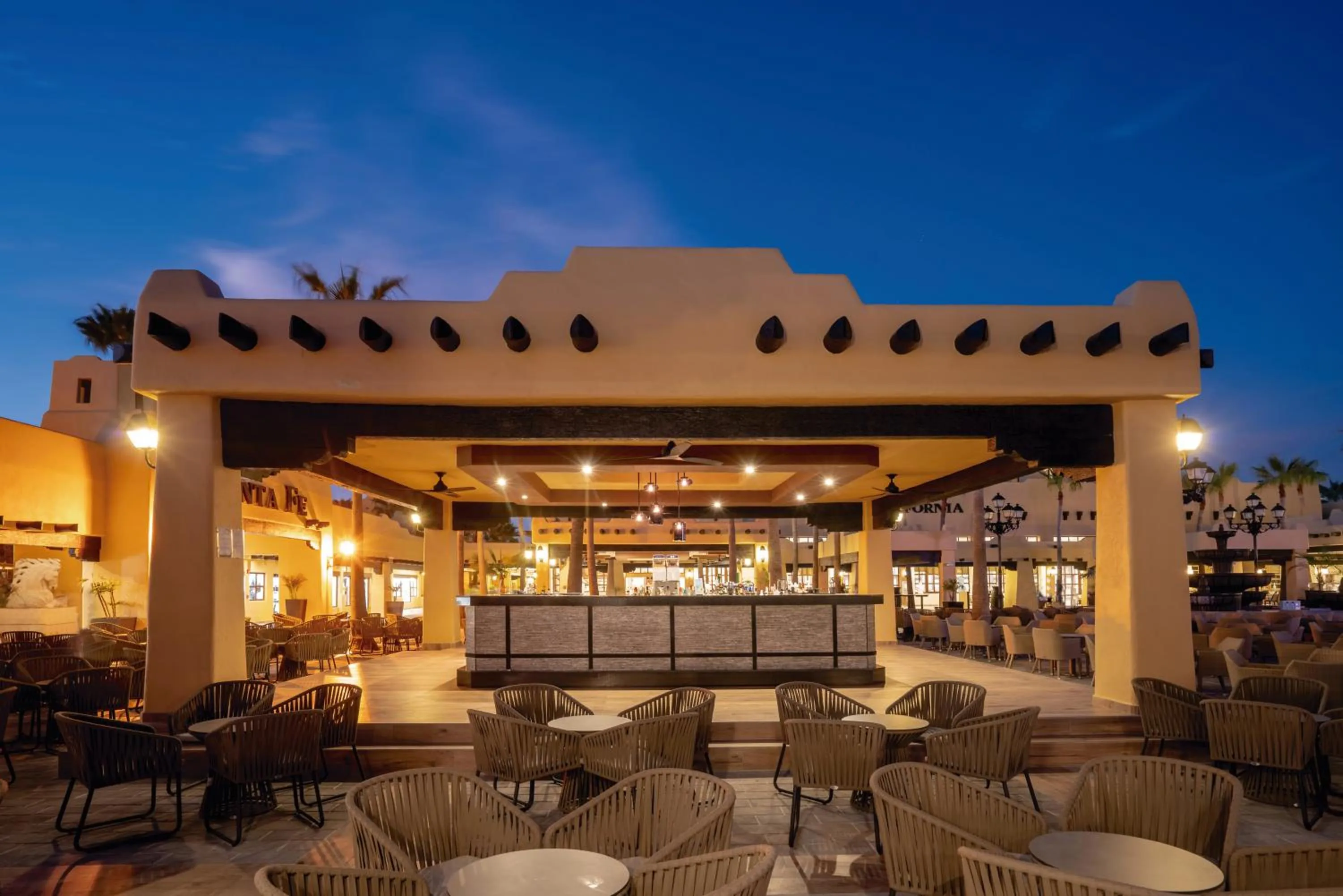 Lounge or bar in Riu Santa Fe - All Inclusive