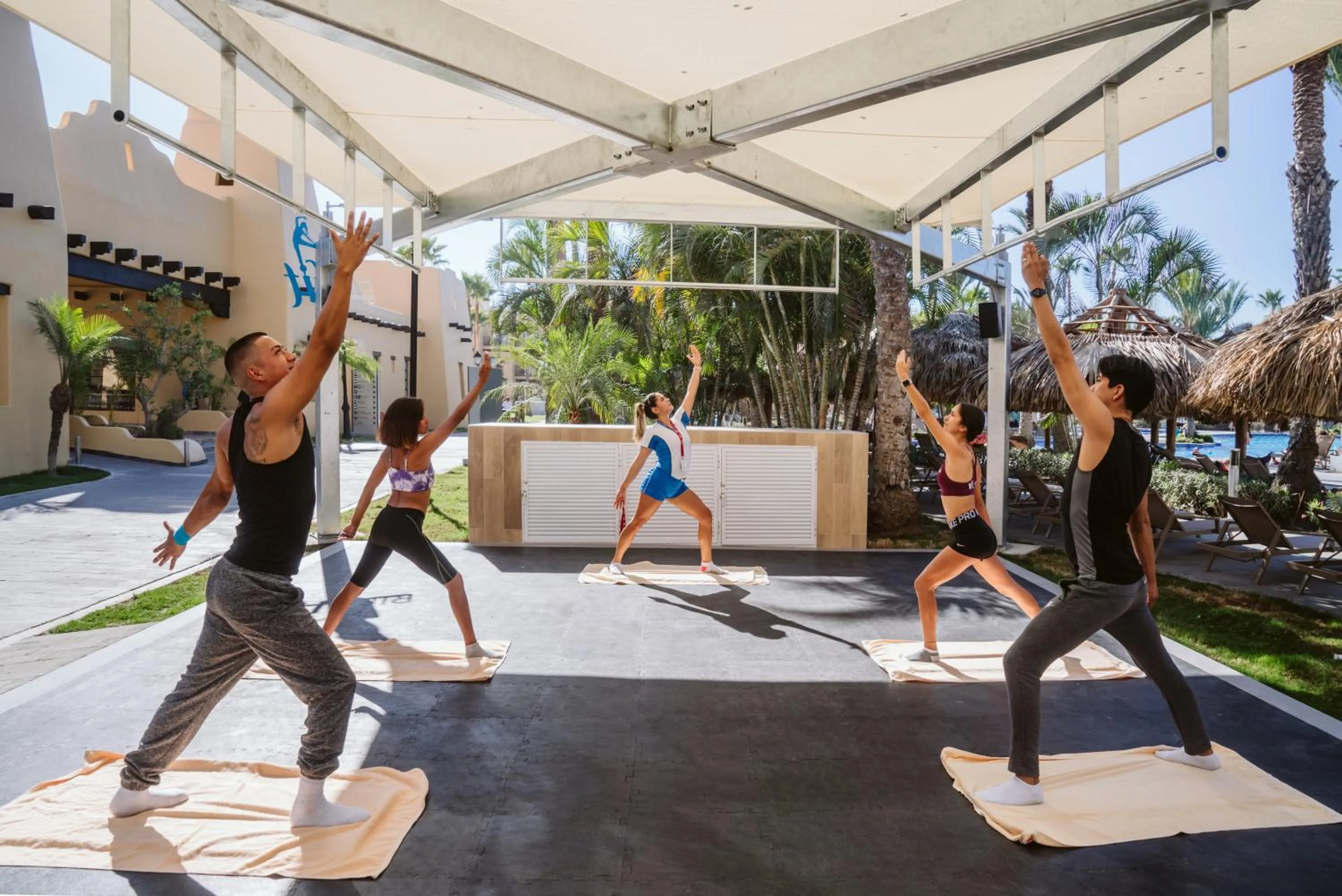 Activities in Riu Santa Fe - All Inclusive