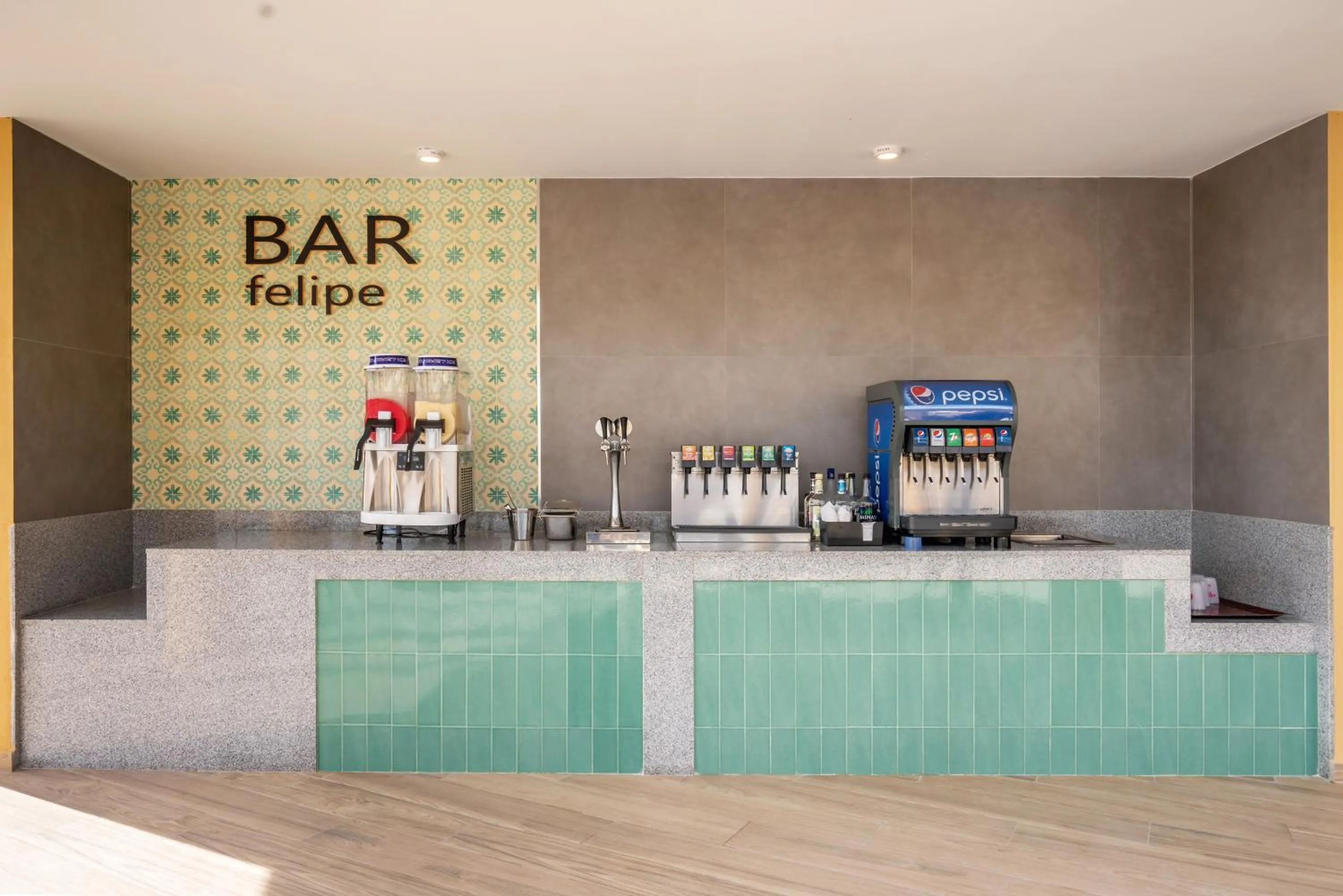 Drinks in Riu Santa Fe - All Inclusive