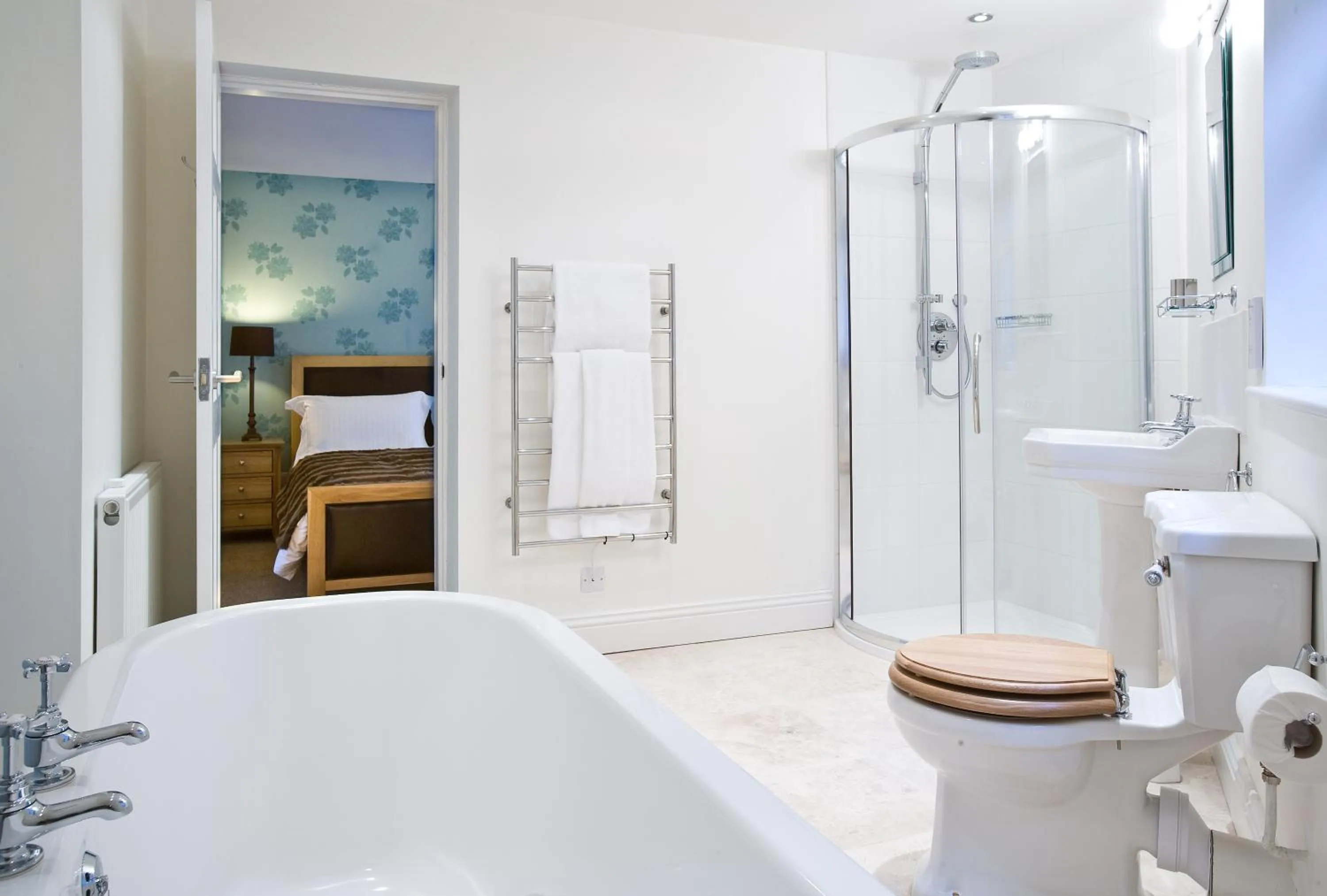 Shower in The Hideaway At Windermere (Adults only)