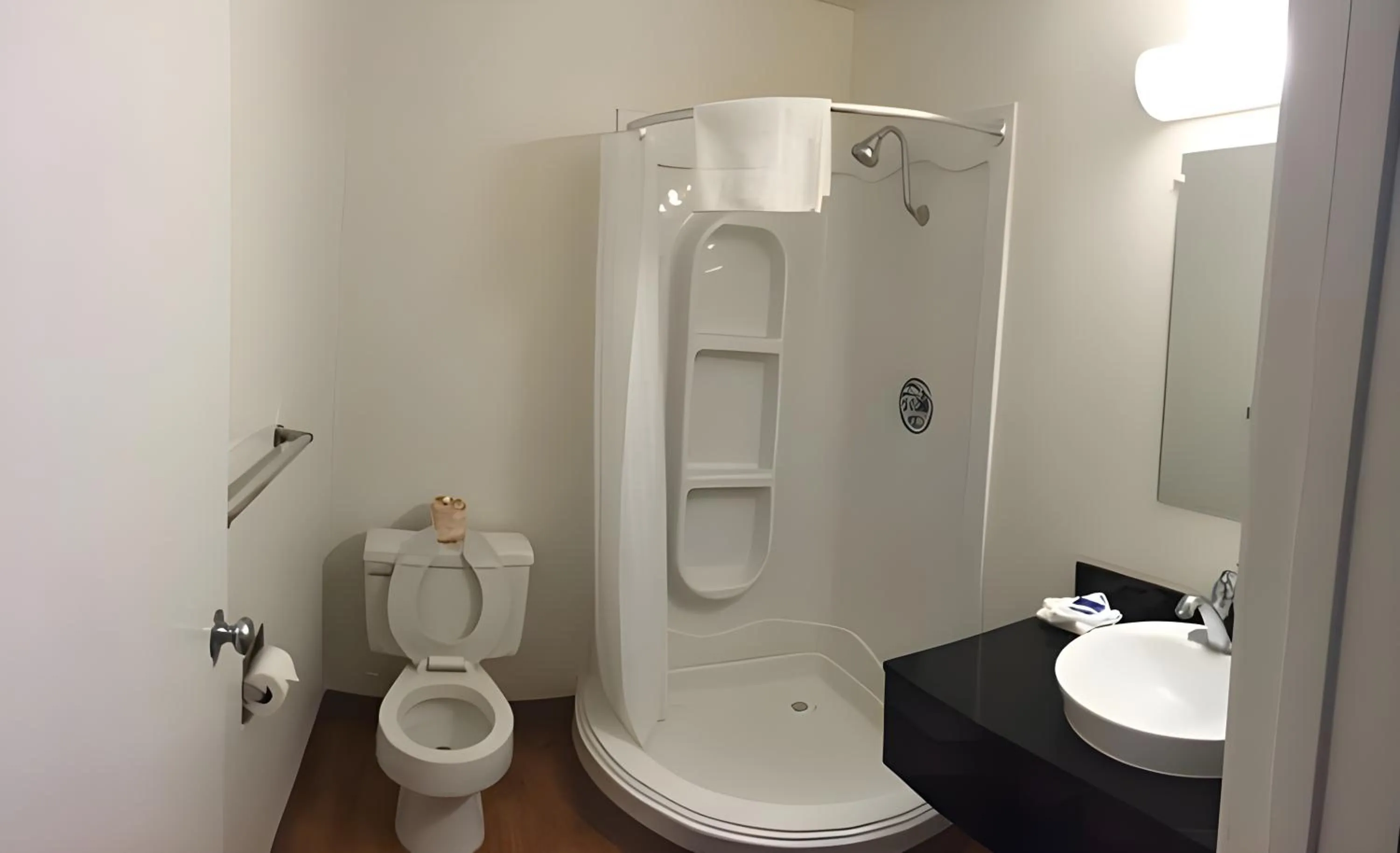 Bathroom in Motel 6-Ely, NV