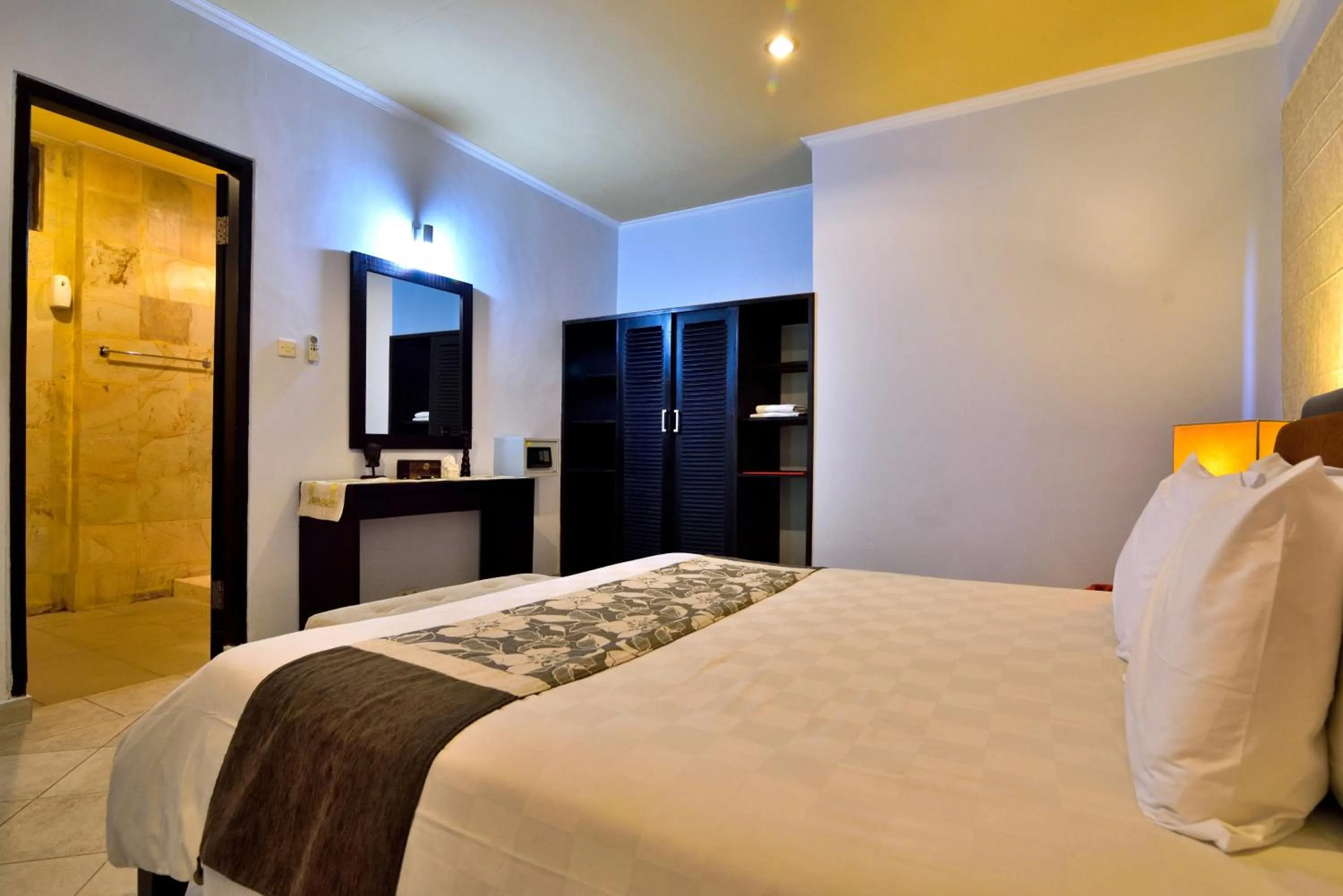 Bedroom, Bed in Dolphin Beach Bali