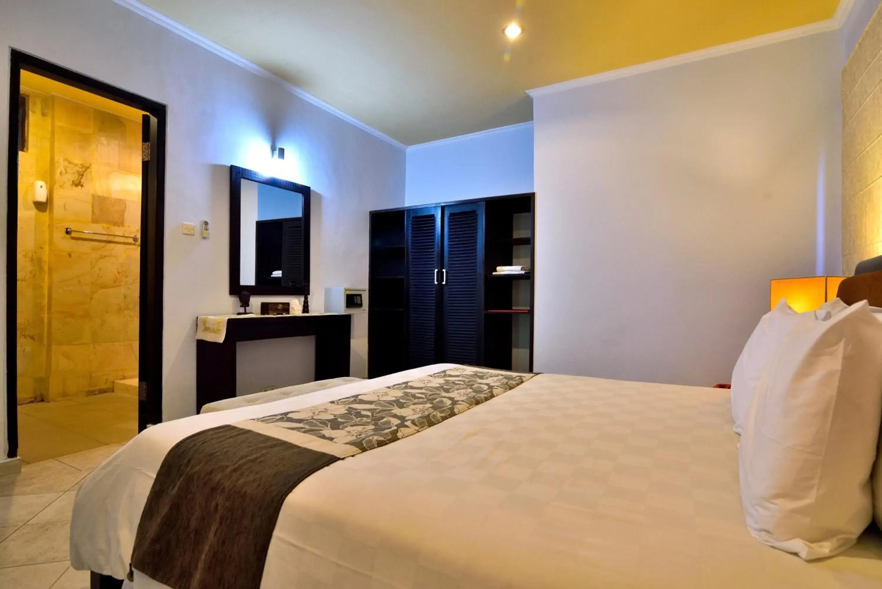 Bedroom, Bed in Dolphin Beach Bali Bedroom, Bed in Dolphin Beach Bali