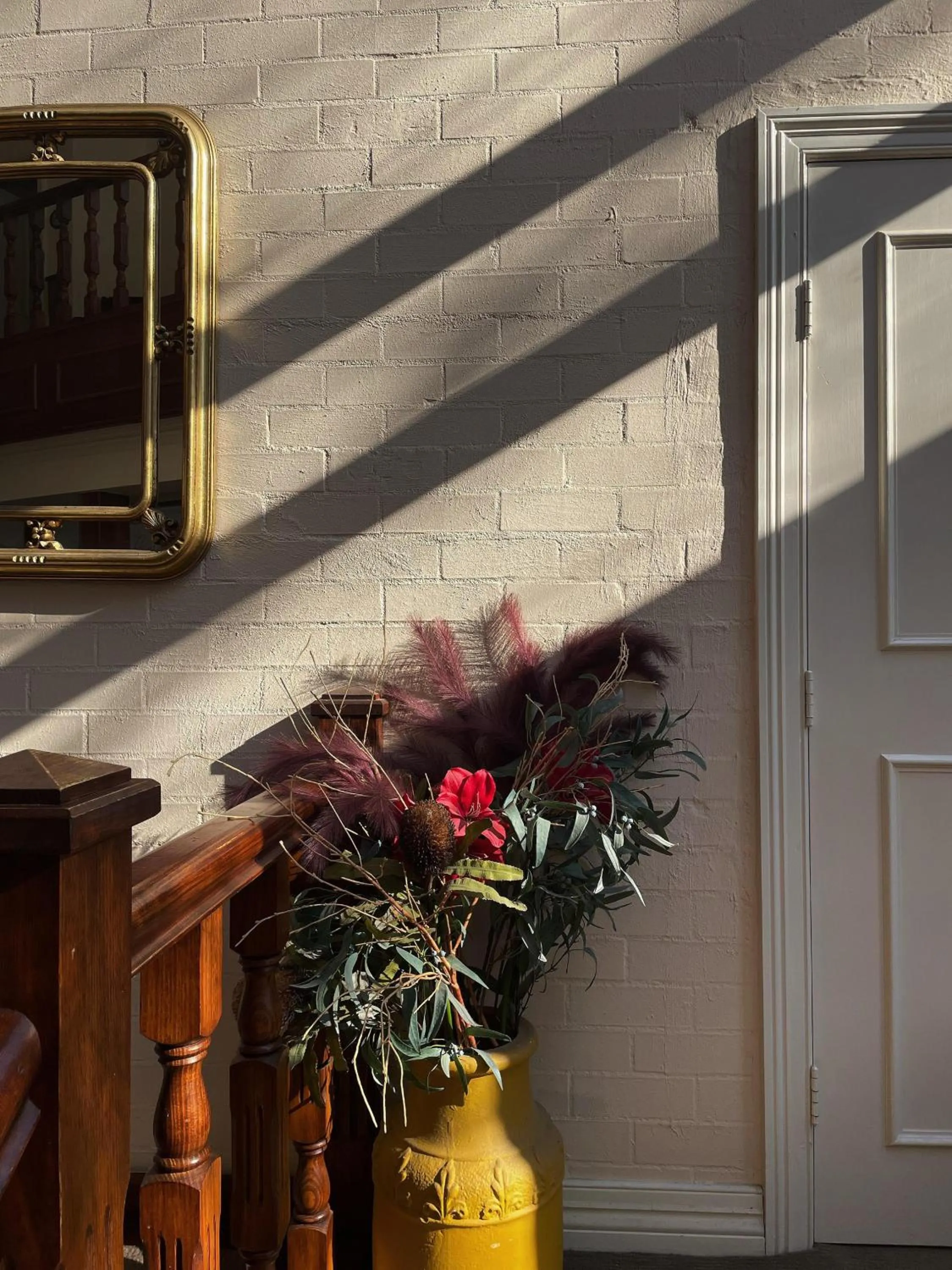 Restaurant/places to eat in Victoria House Motor Inn