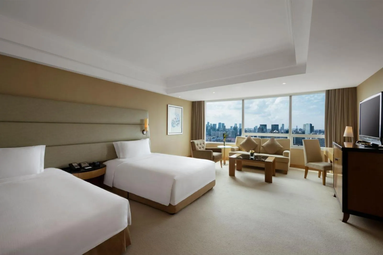 Bedroom, Bed in DoubleTree by Hilton Shanghai Pudong - Present welcome cookie