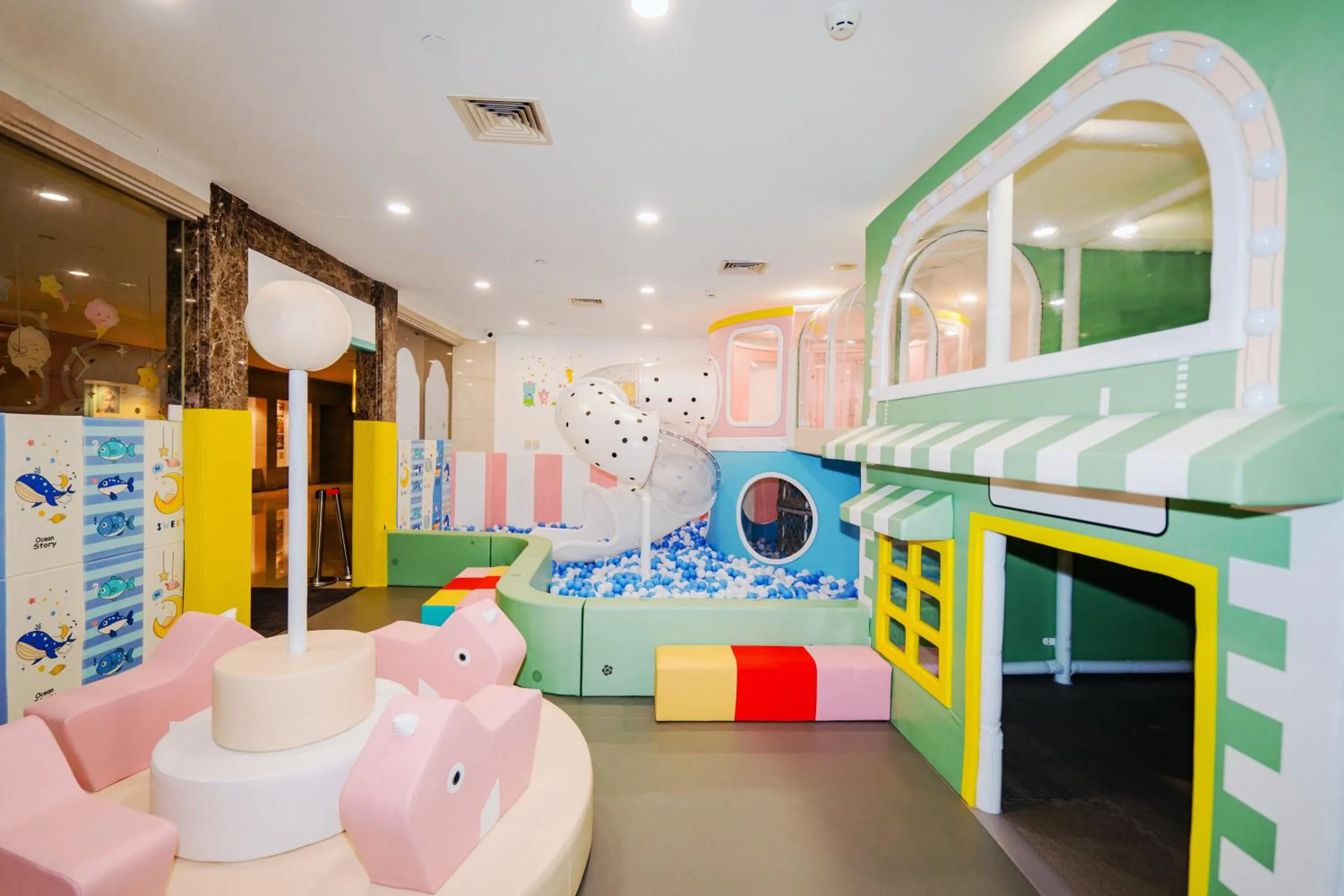 Children play ground in DoubleTree by Hilton Shanghai Pudong - Present welcome cookie