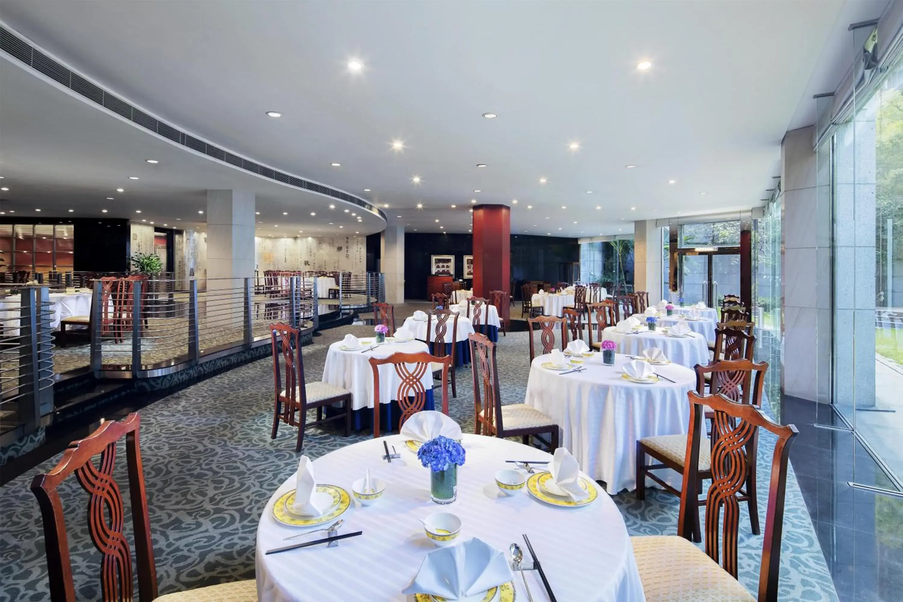 Restaurant/places to eat in DoubleTree by Hilton Shanghai Pudong - Present welcome cookie Restaurant/places to eat in DoubleTree by Hilton Shanghai Pudong - Present welcome cookie