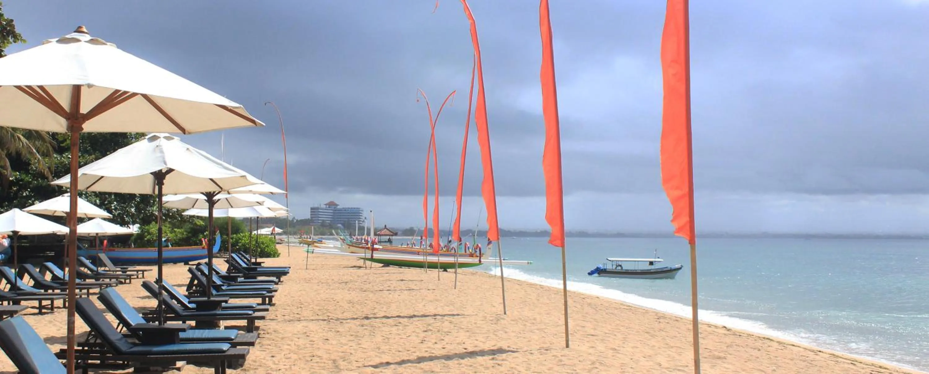 Beach in Besakih Beach Hotel