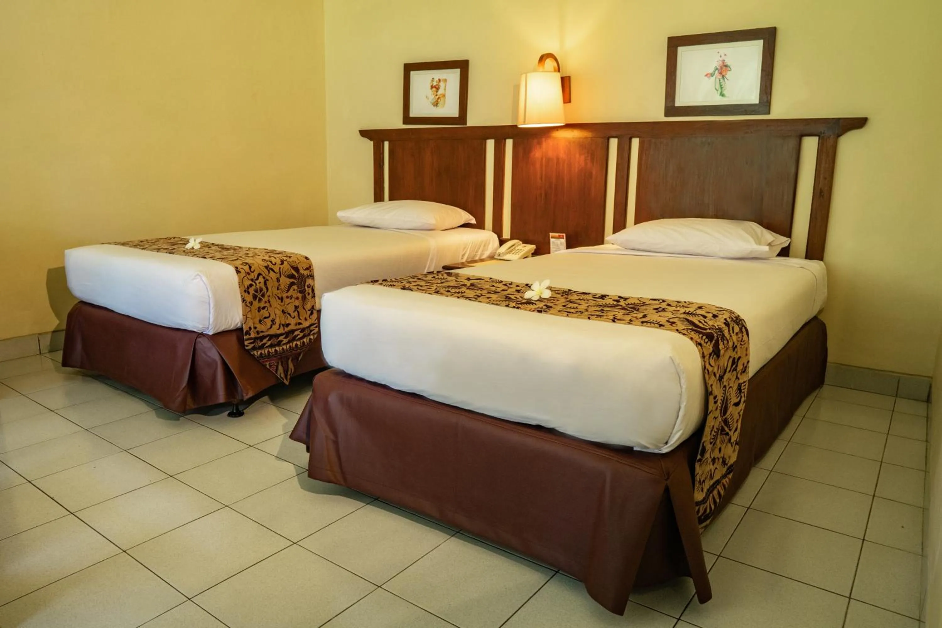 Bed in Besakih Beach Hotel