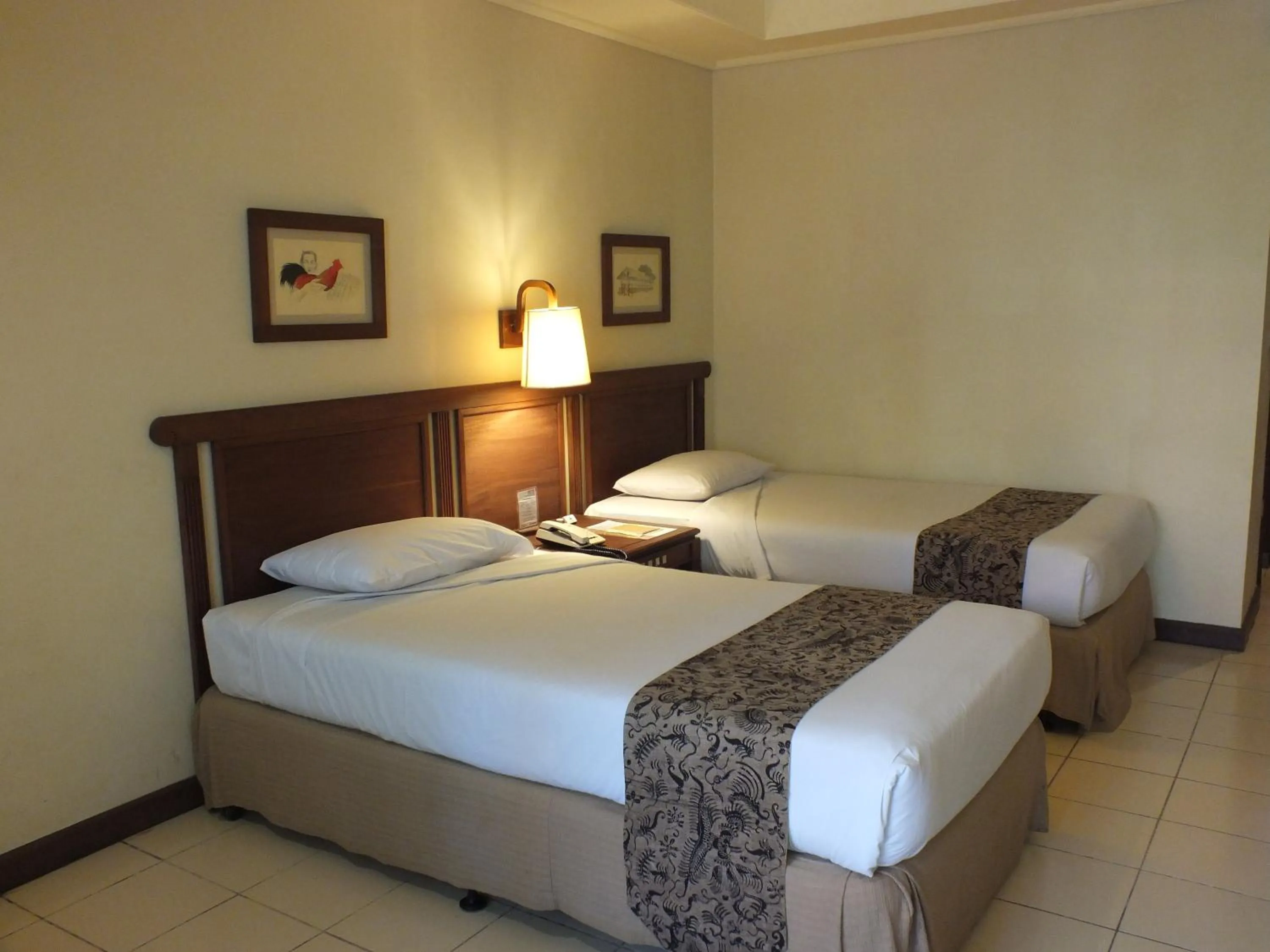 Bed in Besakih Beach Hotel