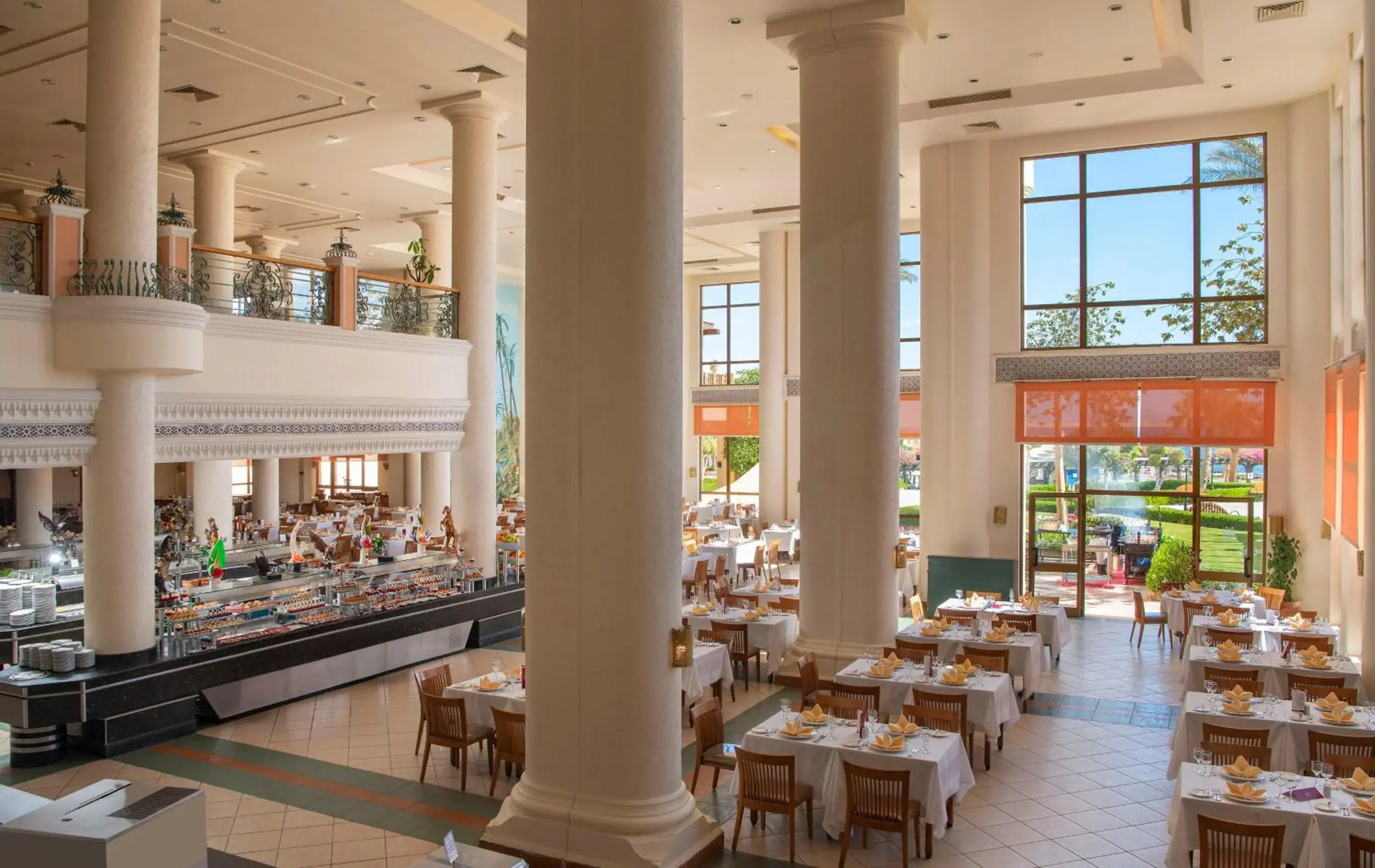 Restaurant/places to eat in Charmillion Club Resort Restaurant/places to eat in Charmillion Club Resort