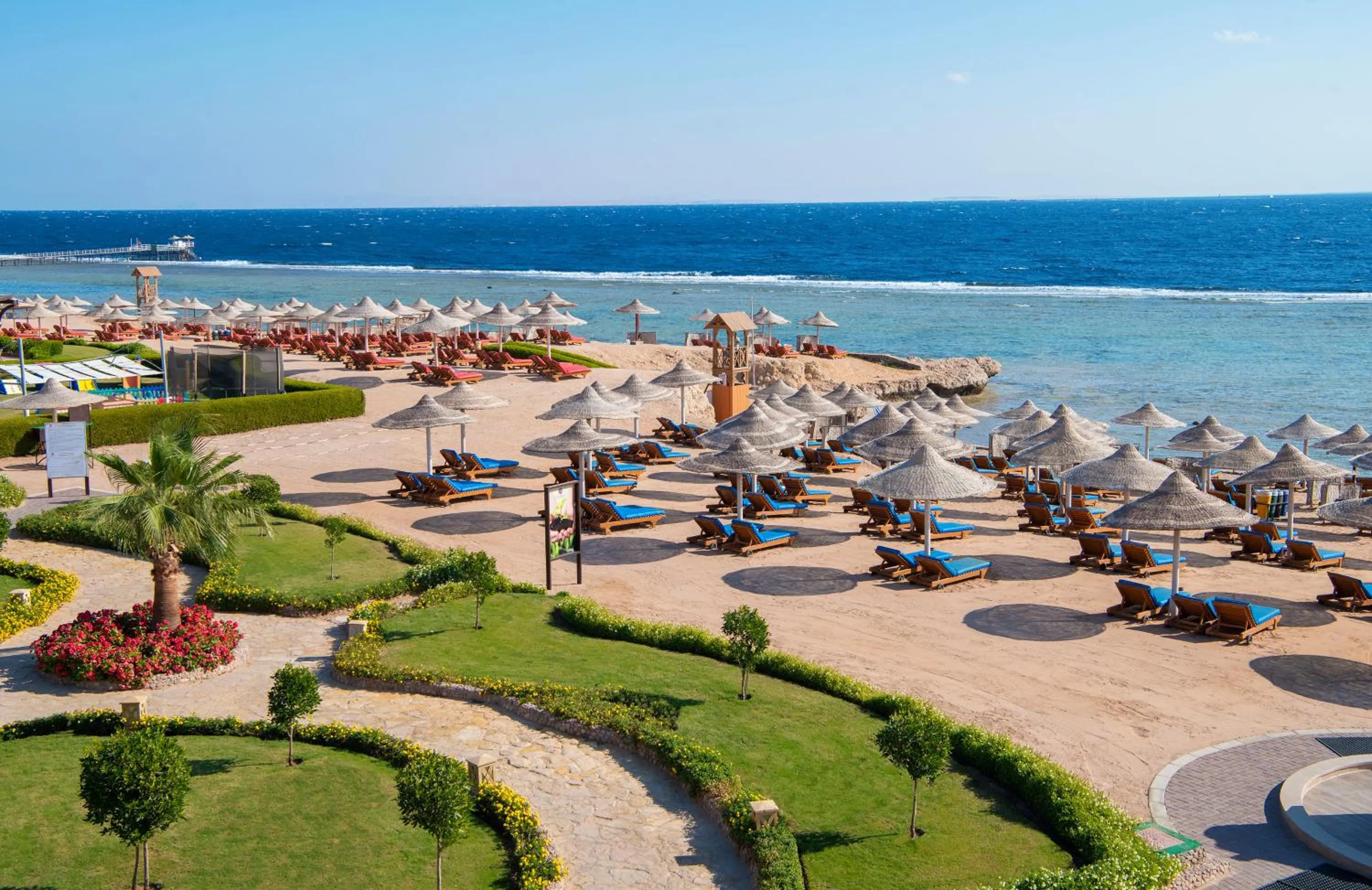 Beach in Charmillion Sea Life Resort