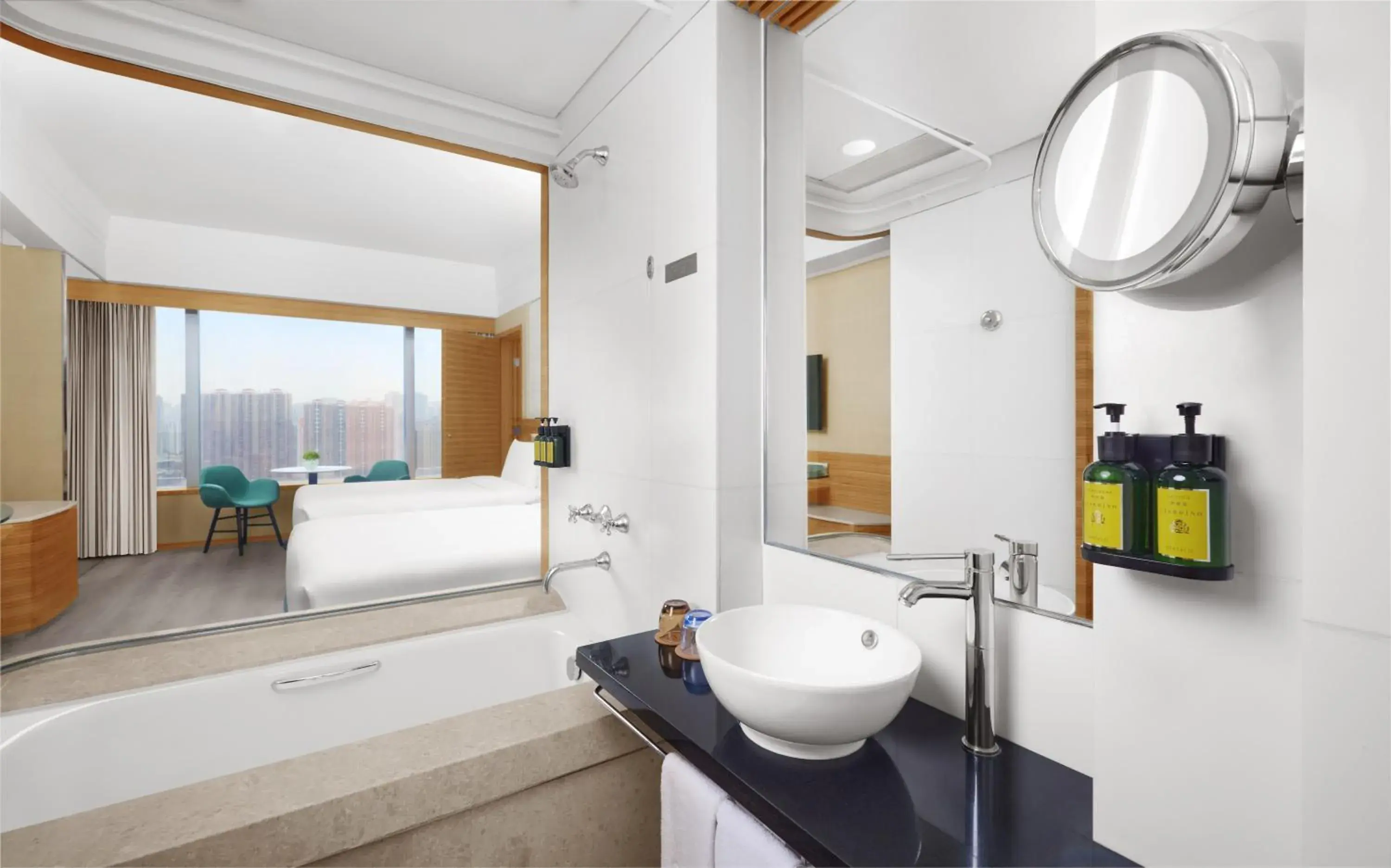 Bed in Nina Hotel Tsuen Wan West Bed in Nina Hotel Tsuen Wan West