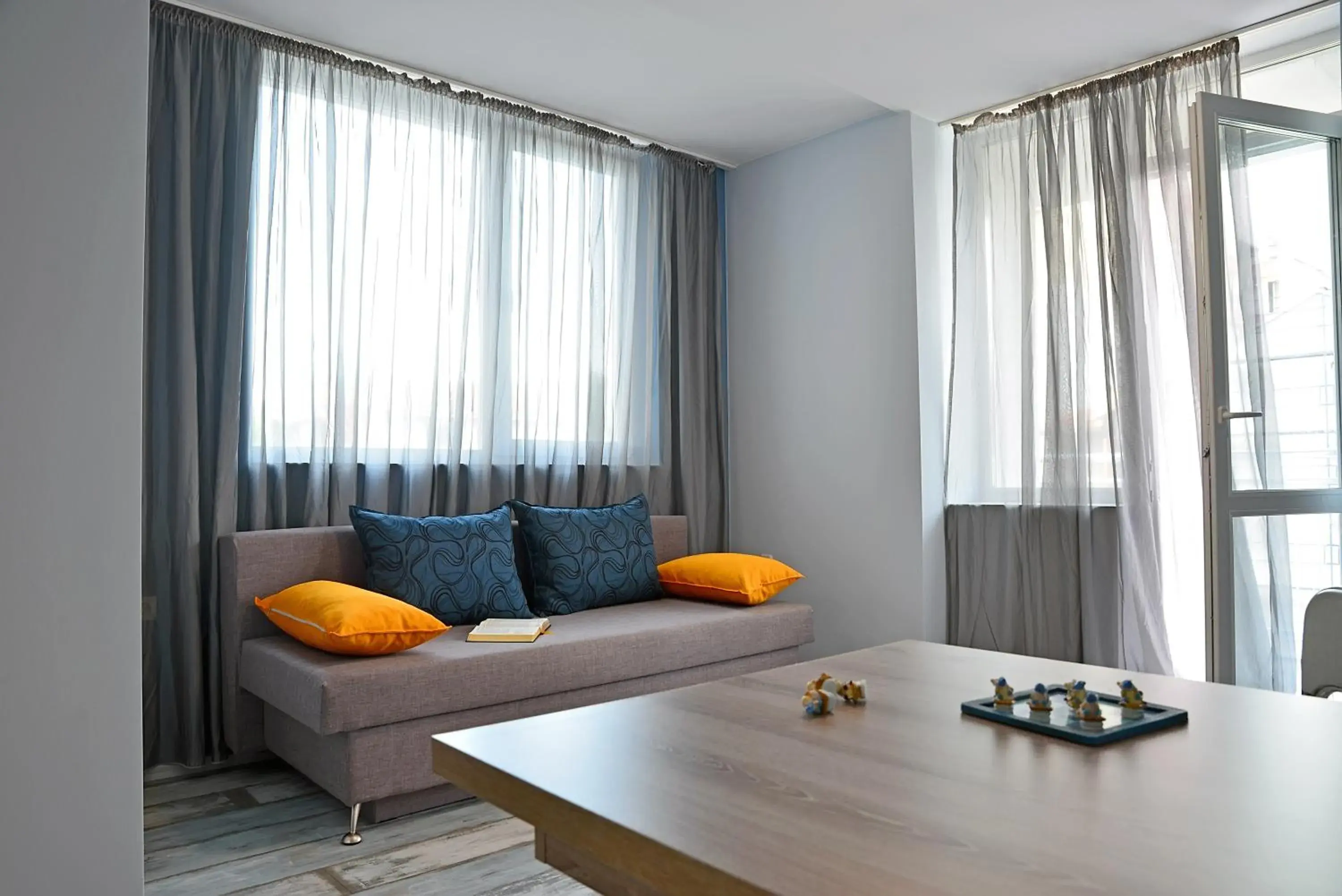 One-Bedroom Apartment with Balcony in Visito Aparthouse One-Bedroom Apartment with Balcony in Visito Aparthouse