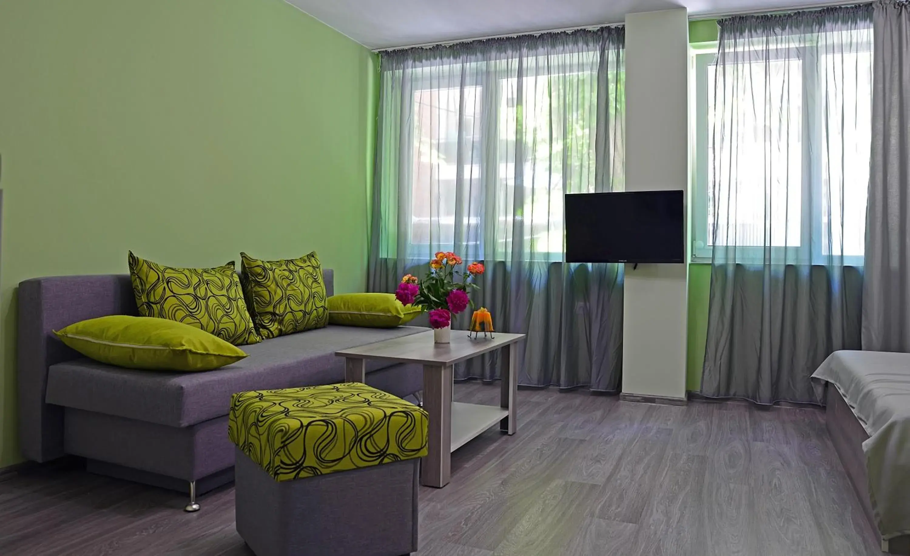Quadruple Room (no Balcony & no Kitchen) in Visito Aparthouse Quadruple Room (no Balcony & no Kitchen) in Visito Aparthouse