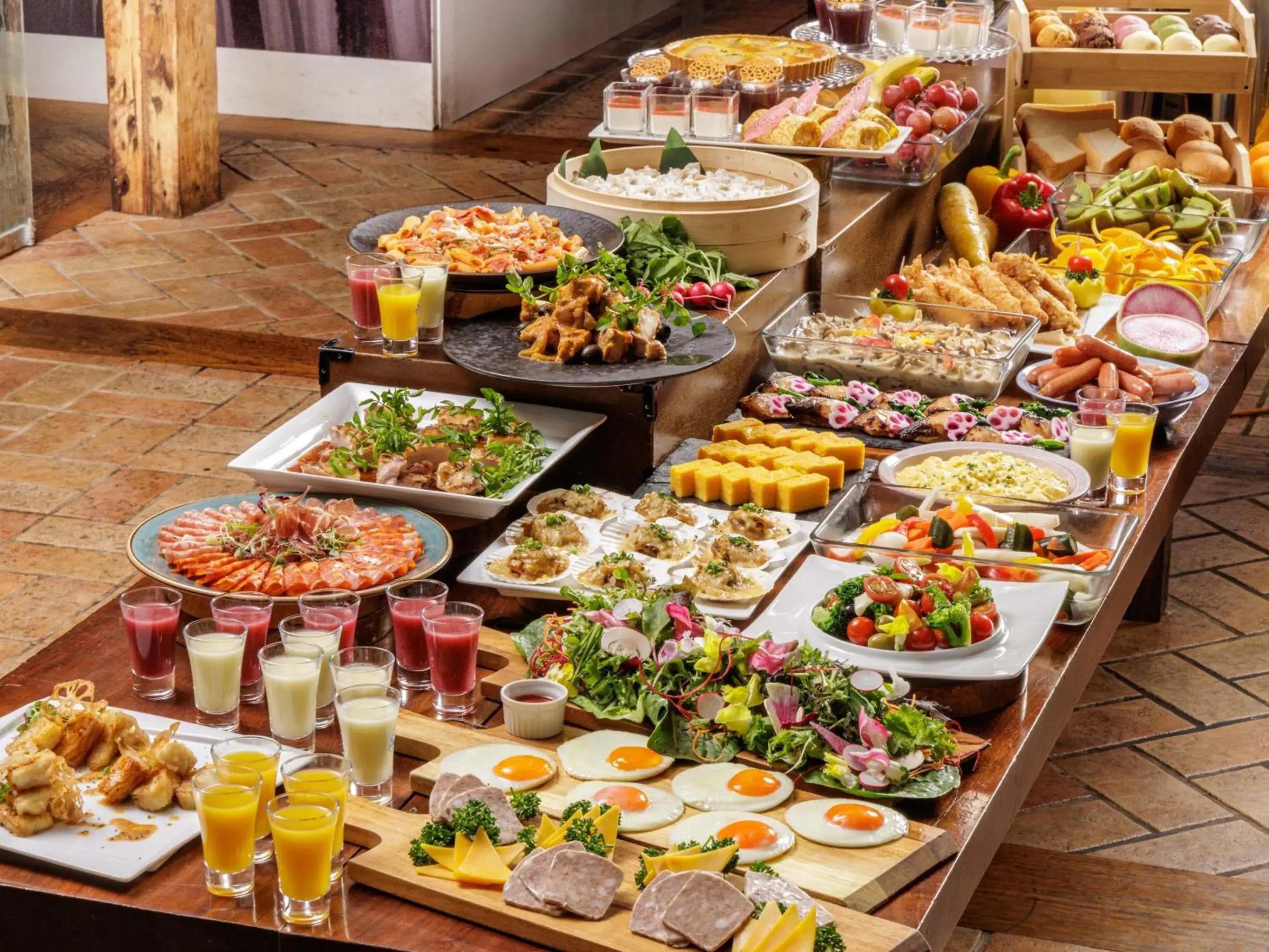 Breakfast in Solaria Nishitetsu Hotel Ginza Breakfast in Solaria Nishitetsu Hotel Ginza