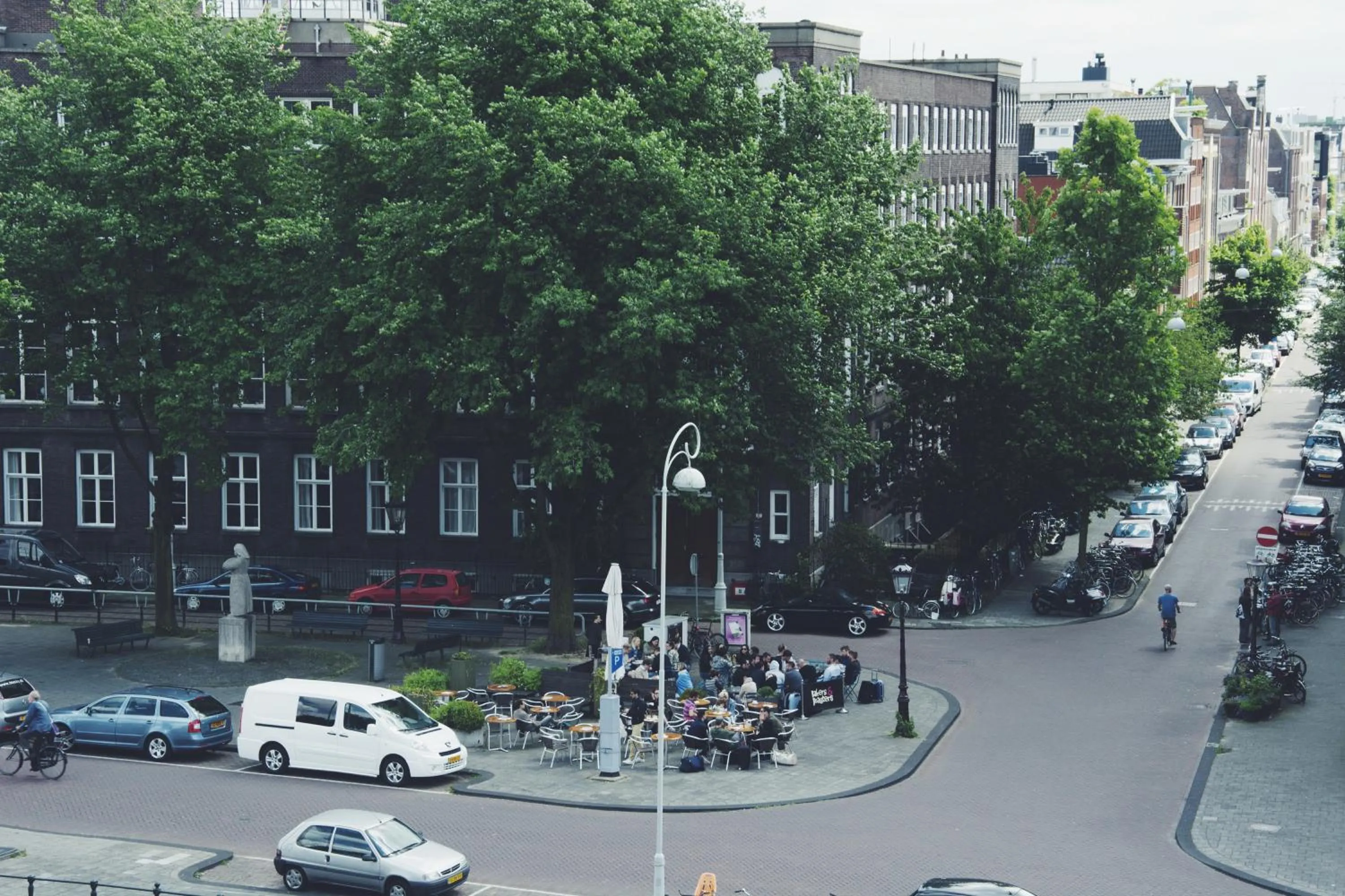 Street view in Canal House Inn