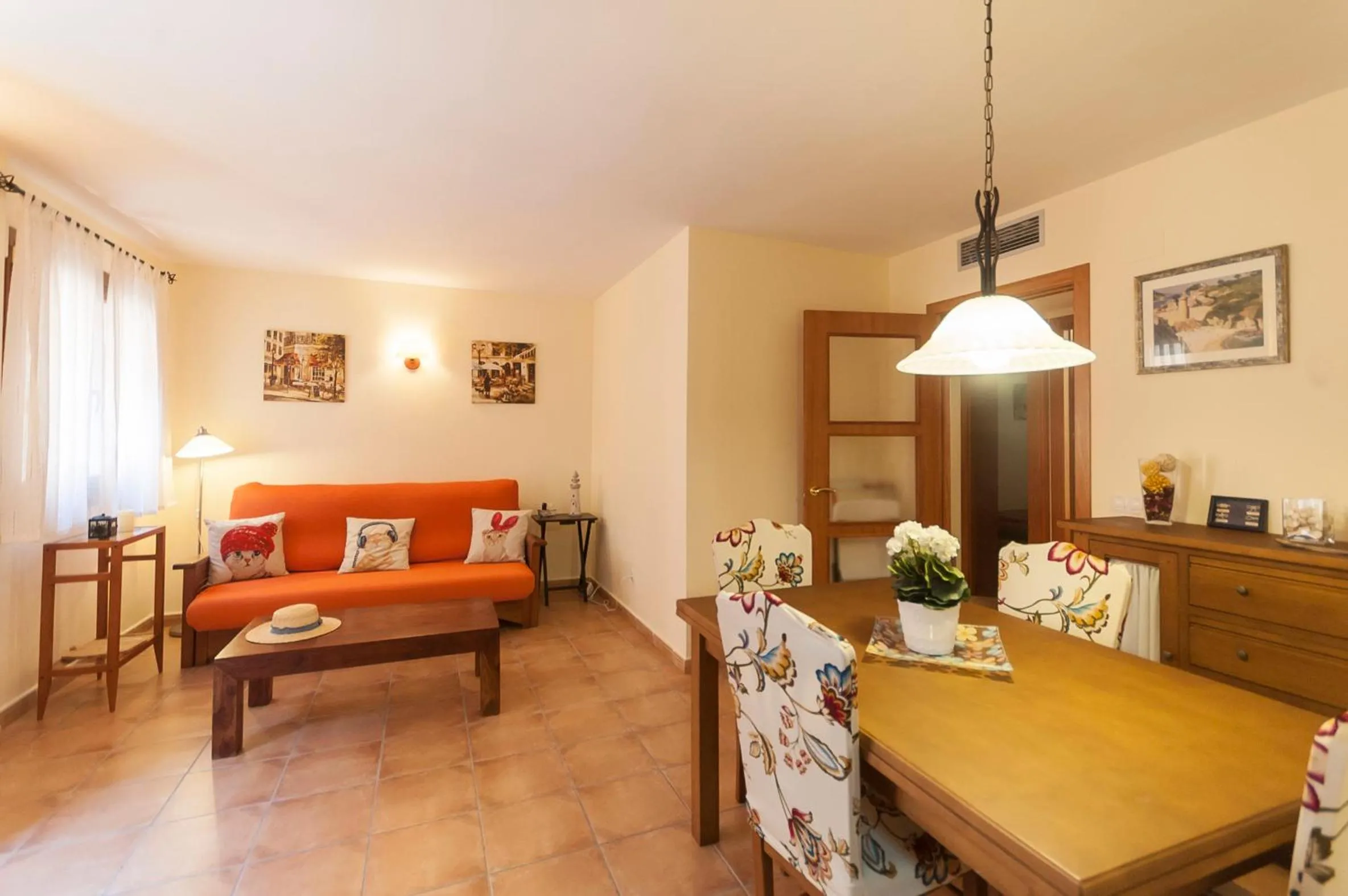 Lets Holidays NEW APARTMENT CLOSE TO THE BEACH 2