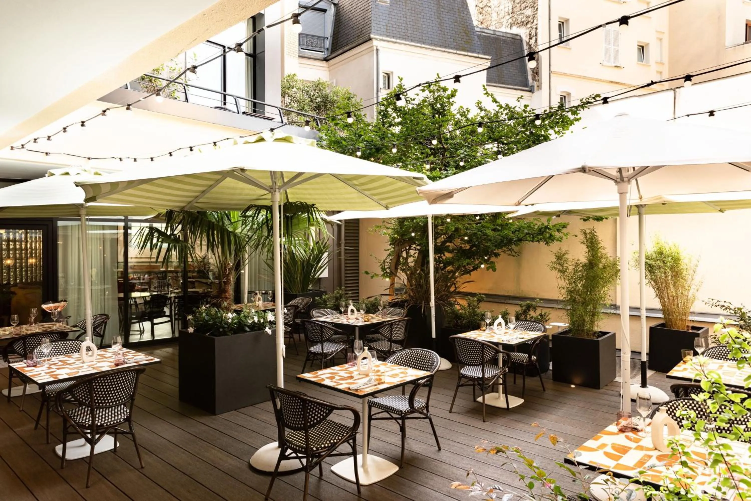 Restaurant/places to eat in Le Parchamp, a Tribute Portfolio Hotel, Paris Boulogne