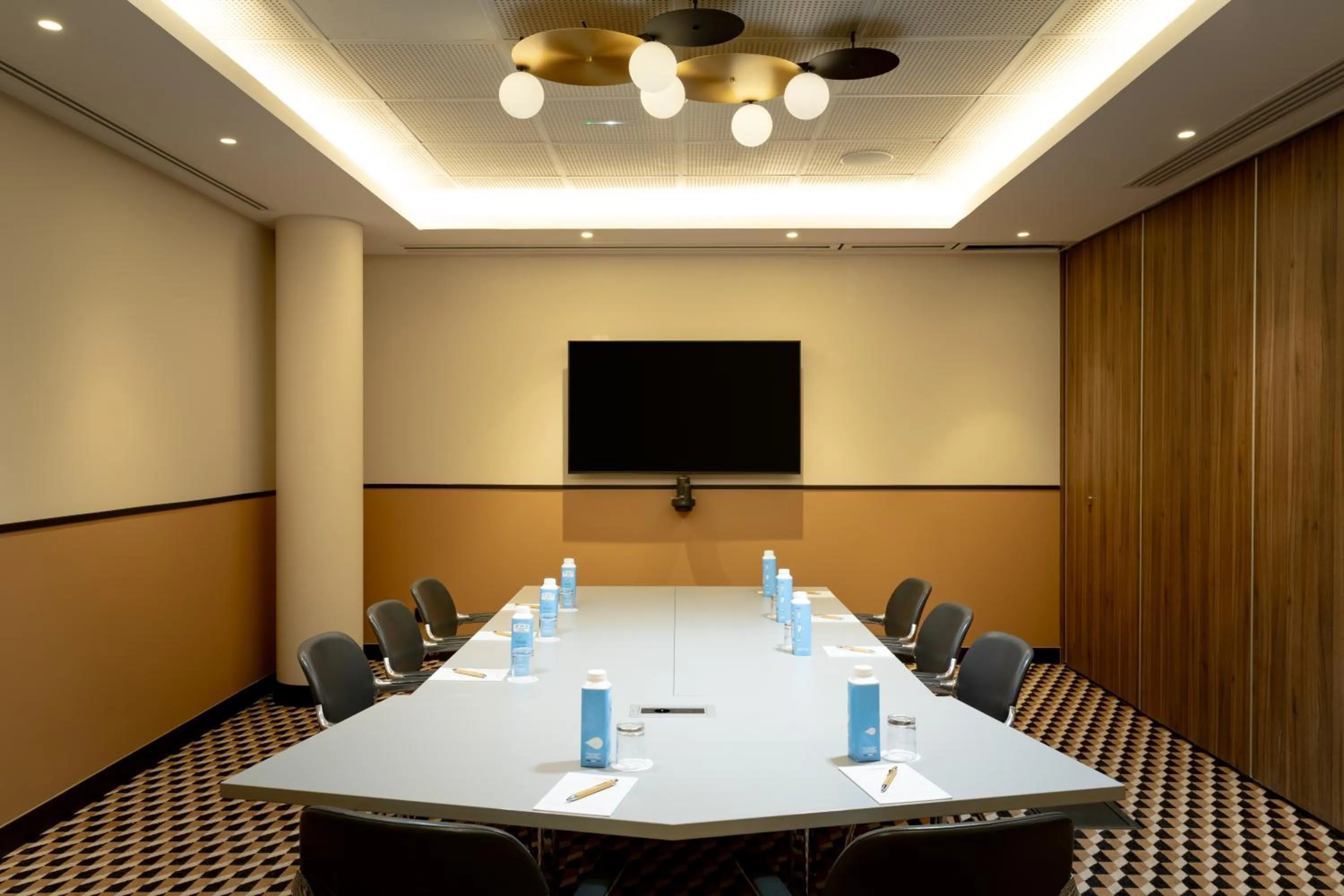 Meeting/conference room in Le Parchamp, a Tribute Portfolio Hotel, Paris Boulogne