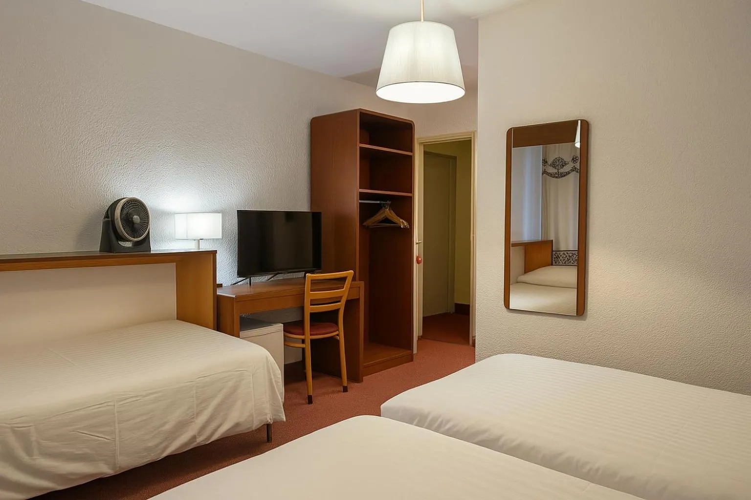 Hôtel de la Poste Martigny - City Center