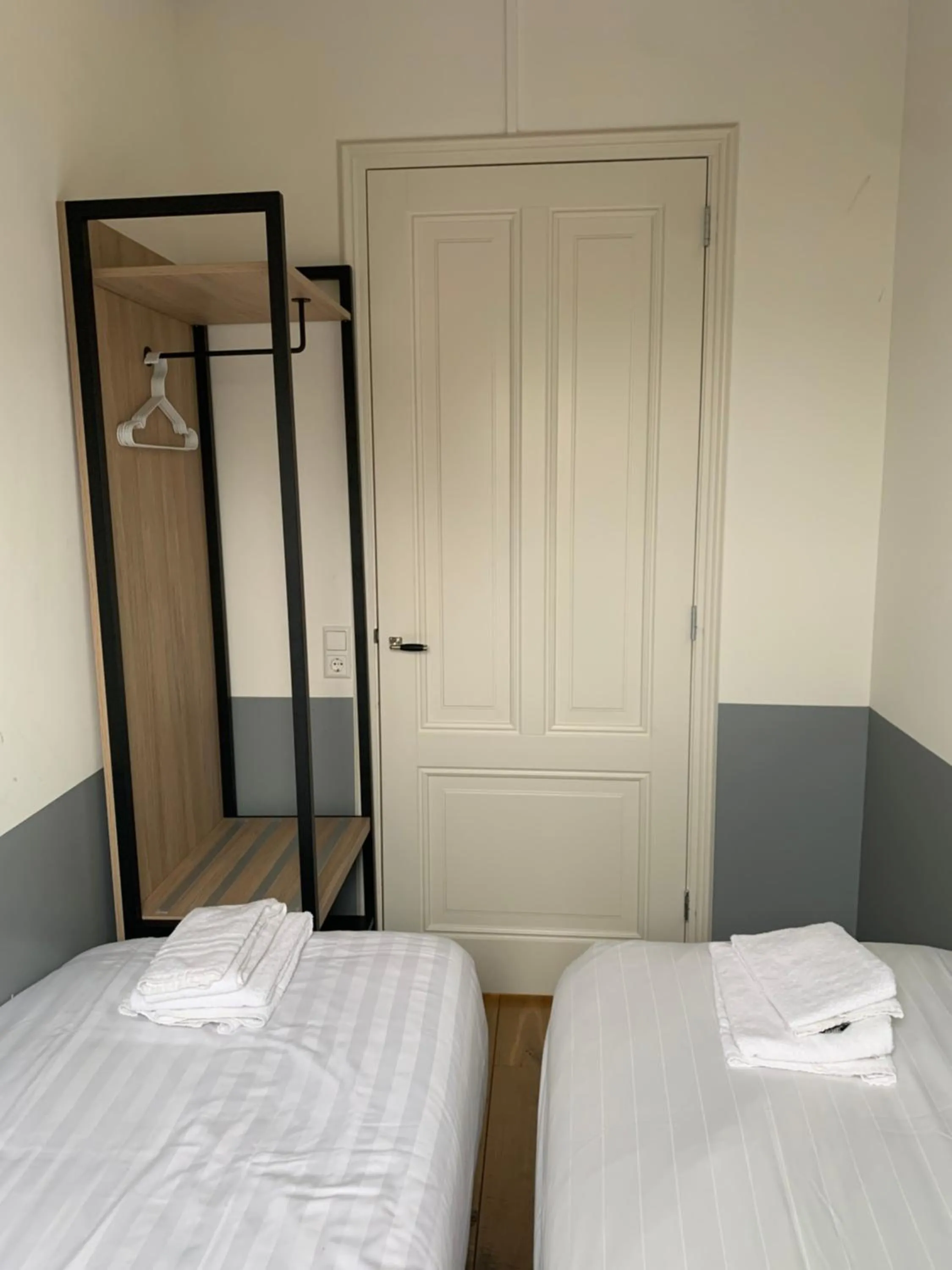 Bedroom, Bed in Plantage Hortus Apartments