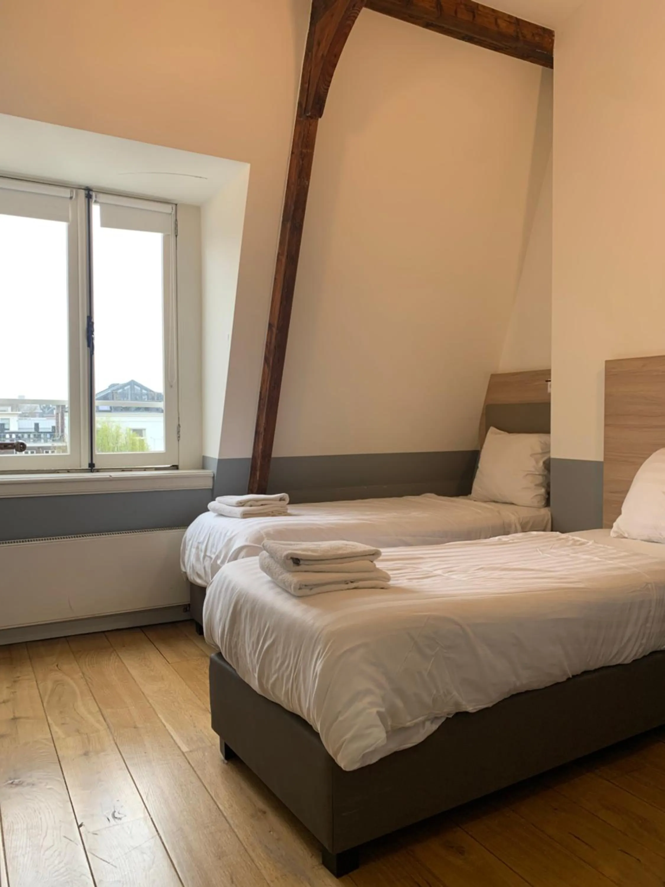 Bedroom, Bed in Plantage Hortus Apartments