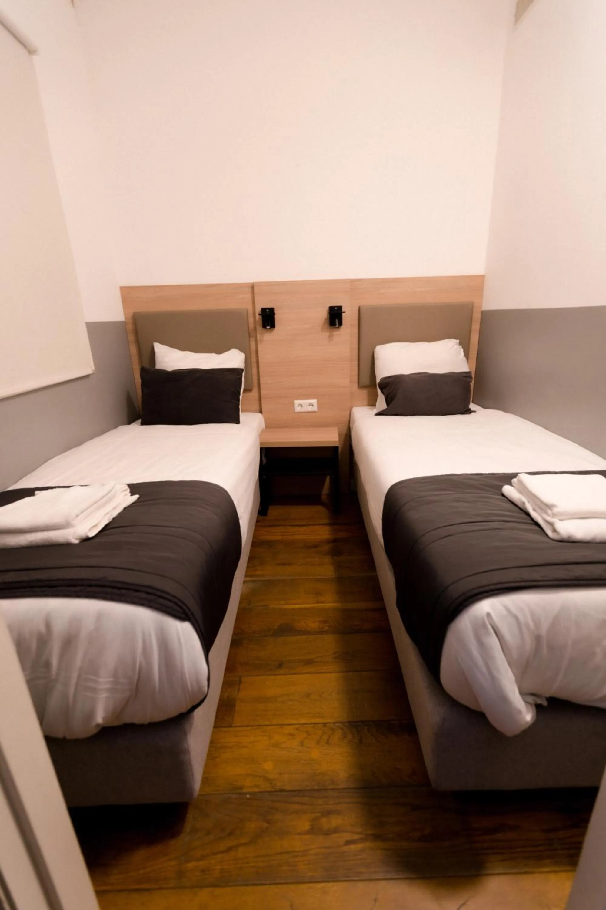 Bedroom, Bed in Plantage Hortus Apartments