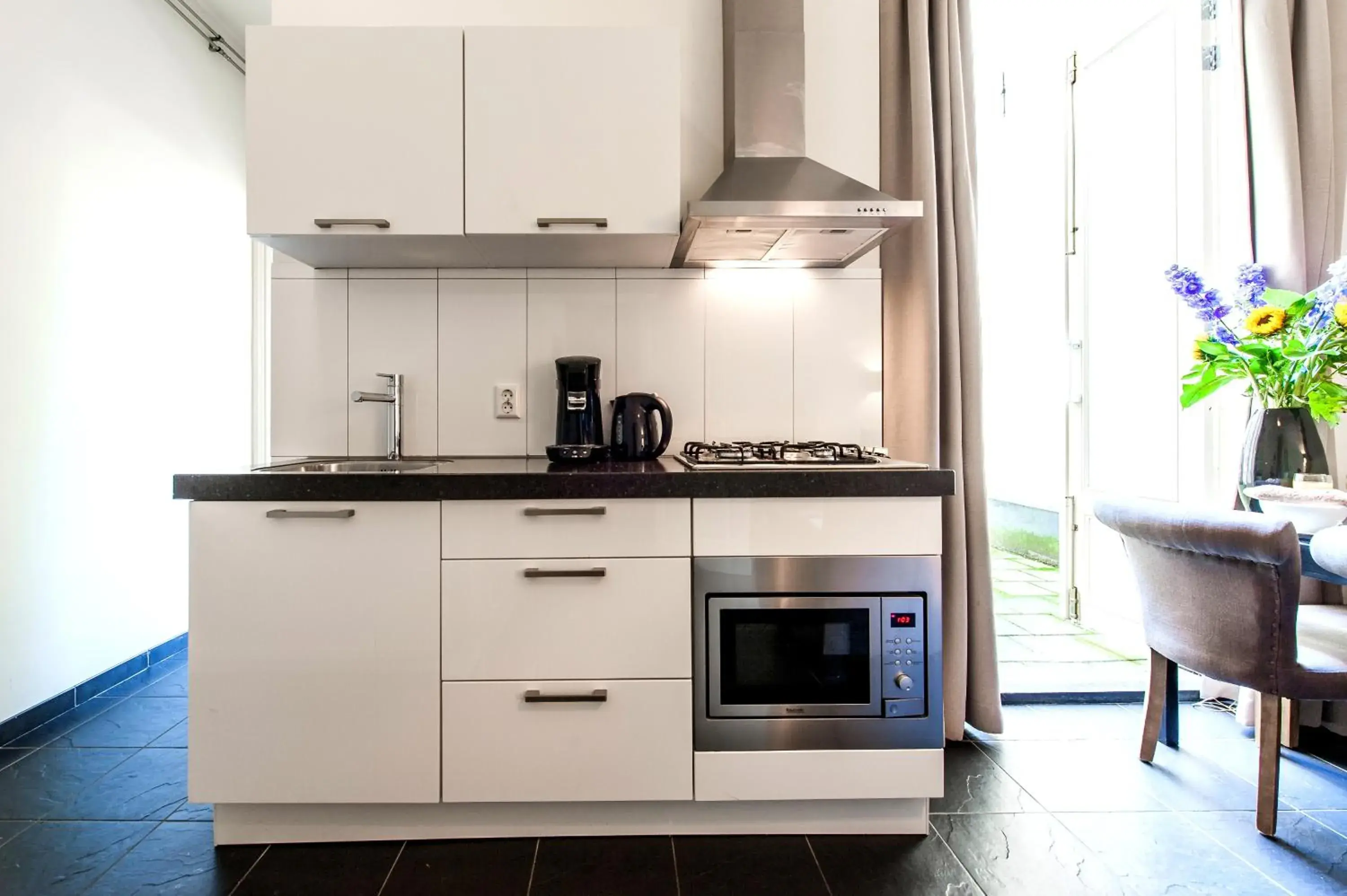 Apartment - Ground Floor in Plantage Hortus Apartments Apartment - Ground Floor in Plantage Hortus Apartments