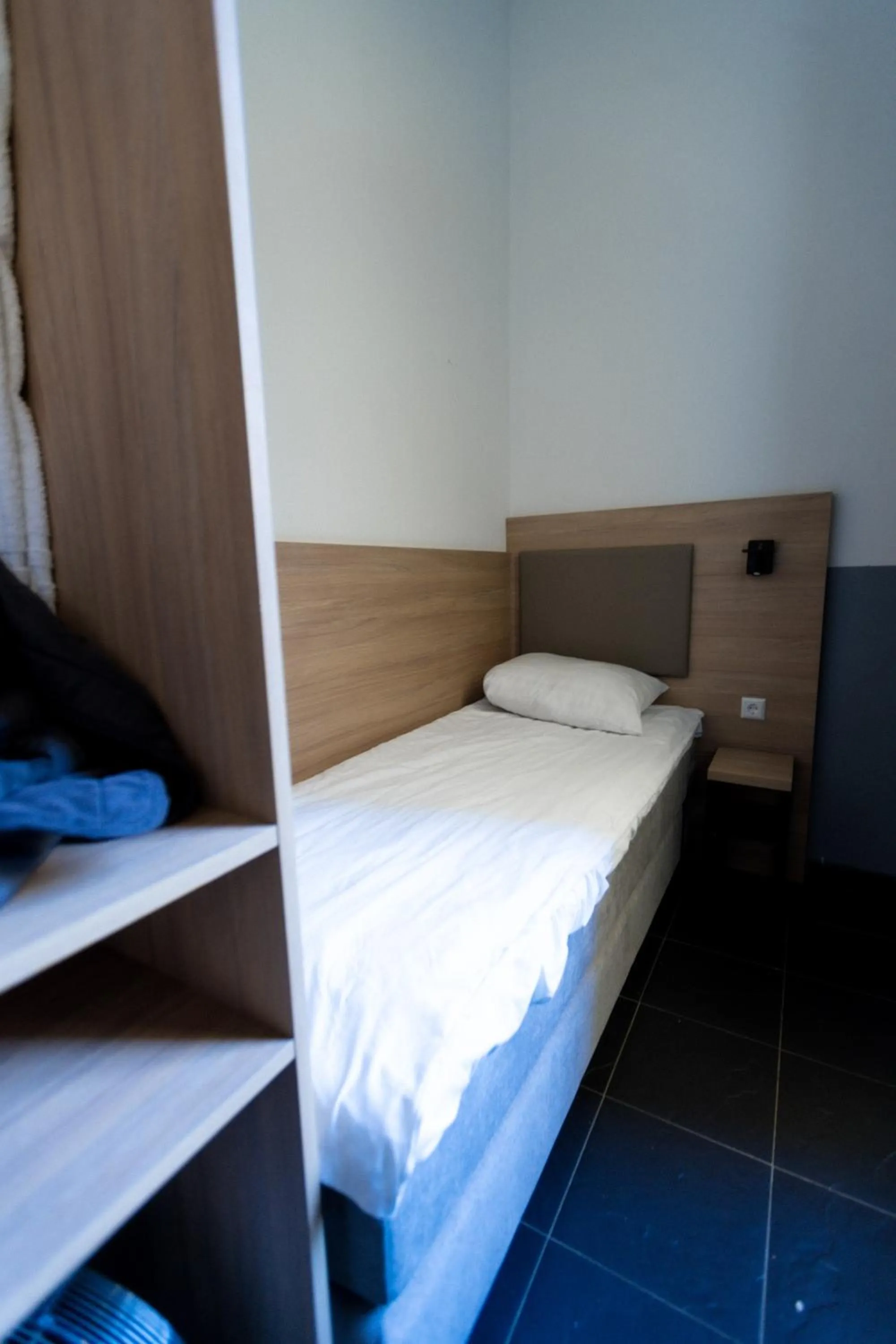 Bed in Plantage Hortus Apartments