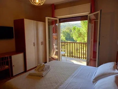 Bedroom, Bed in Hotel Torricella