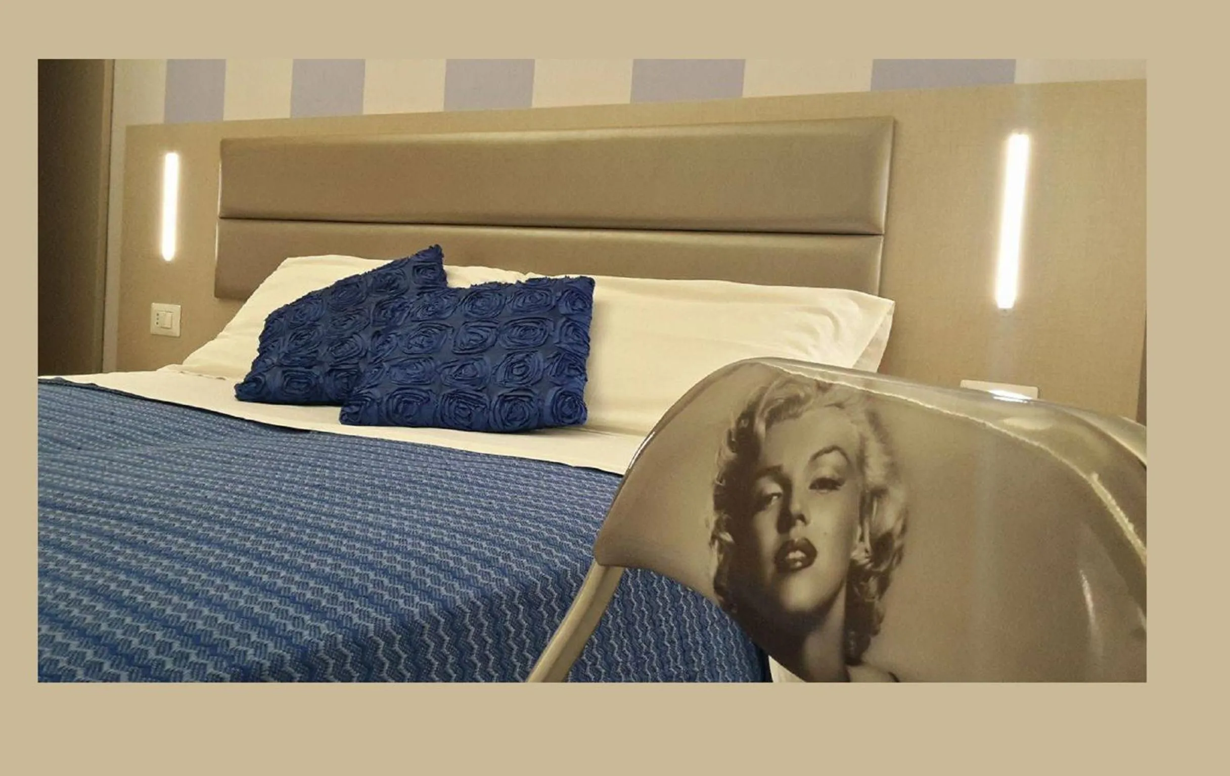 Other, Bed in Hotel Arno