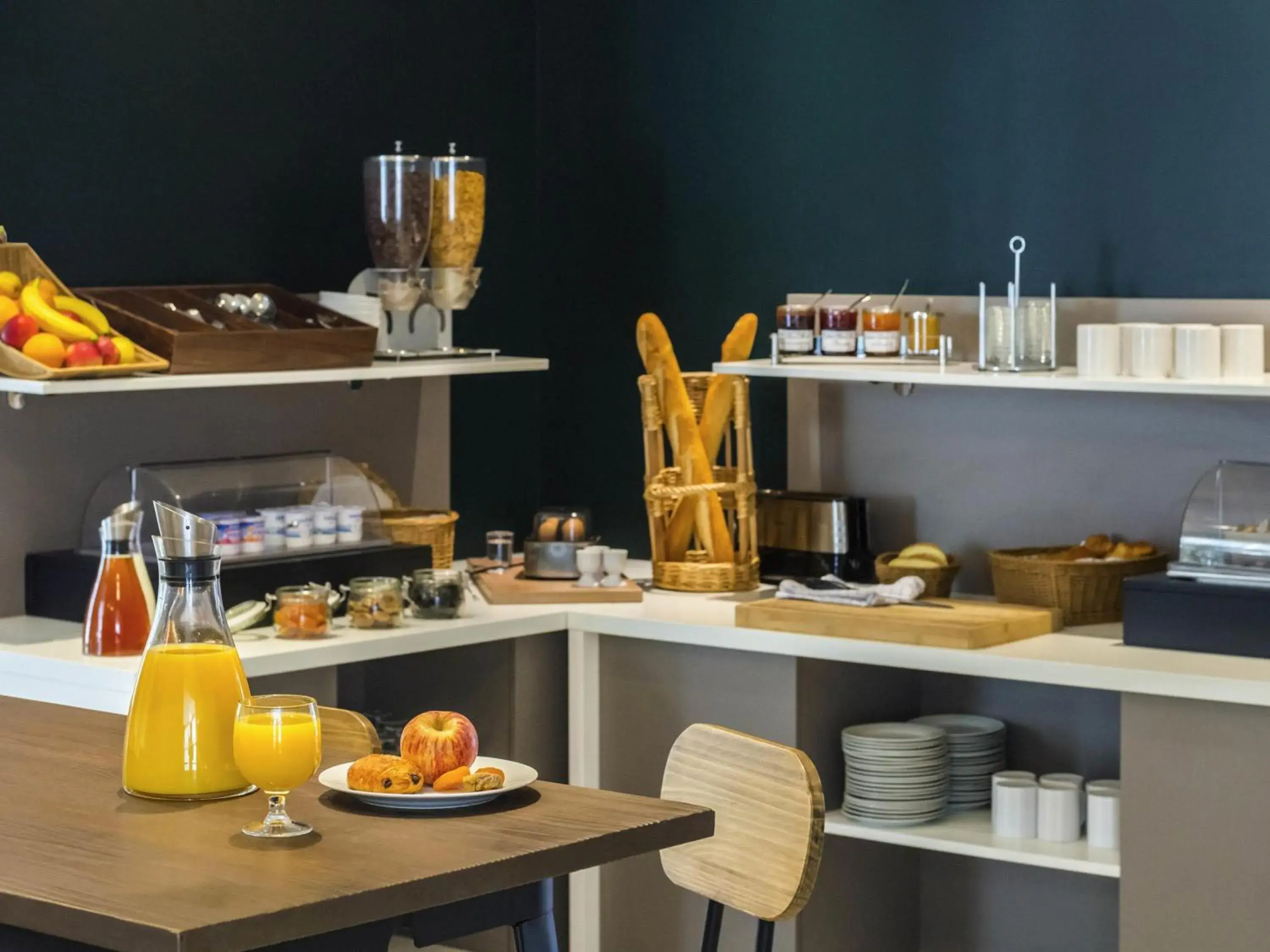 Breakfast in Aparthotel Adagio Access Nantes Viarme Breakfast in Aparthotel Adagio Access Nantes Viarme