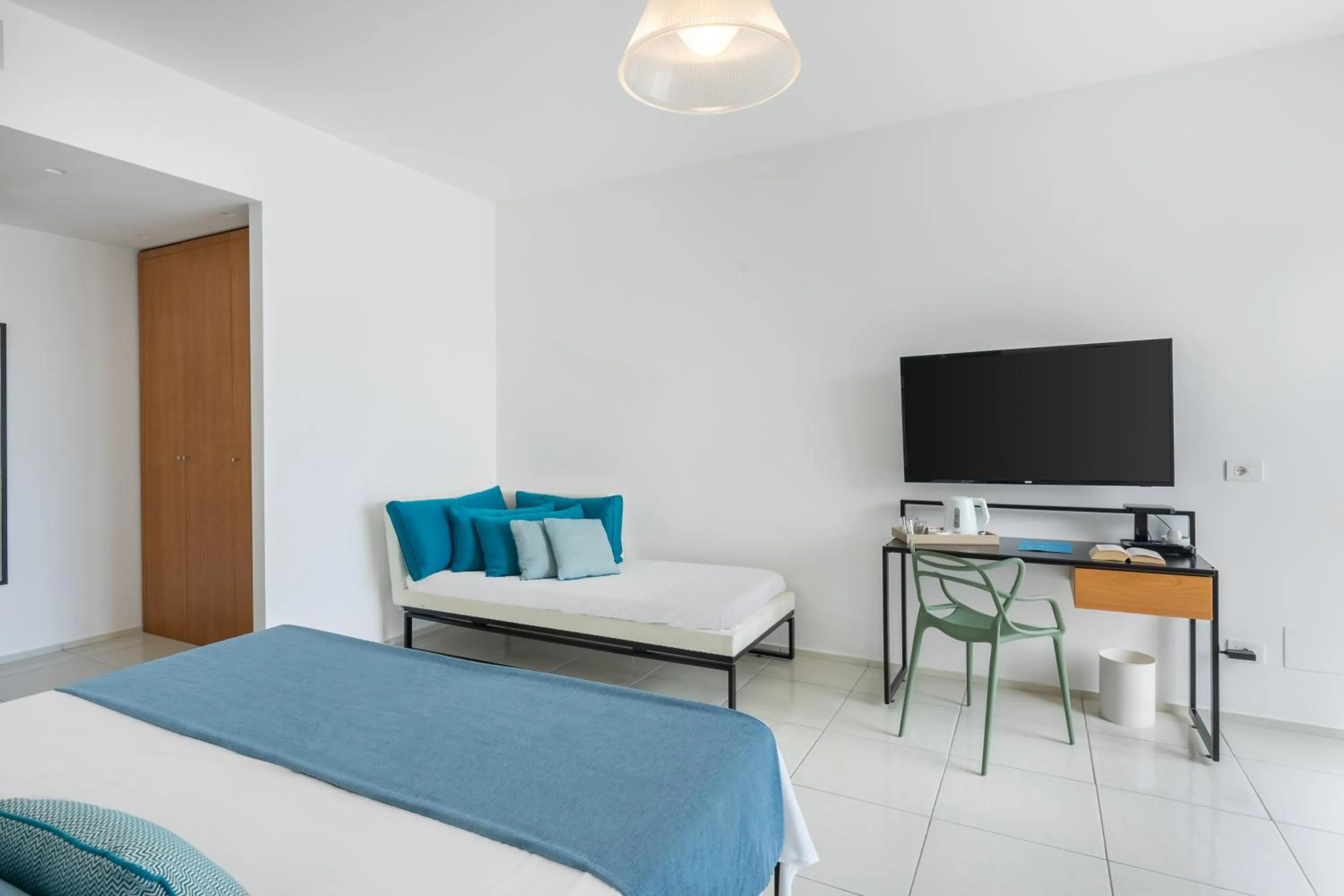 Bedroom, Bed in Apollon Club & Thermal Spa