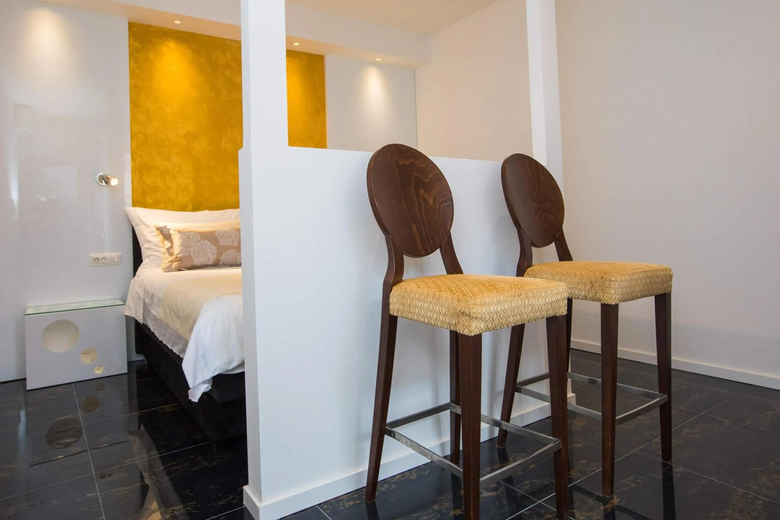 Bedroom, Bed in Soleil Luxury Rooms Old town