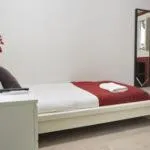 Bed in BruStar Gotic-Centric