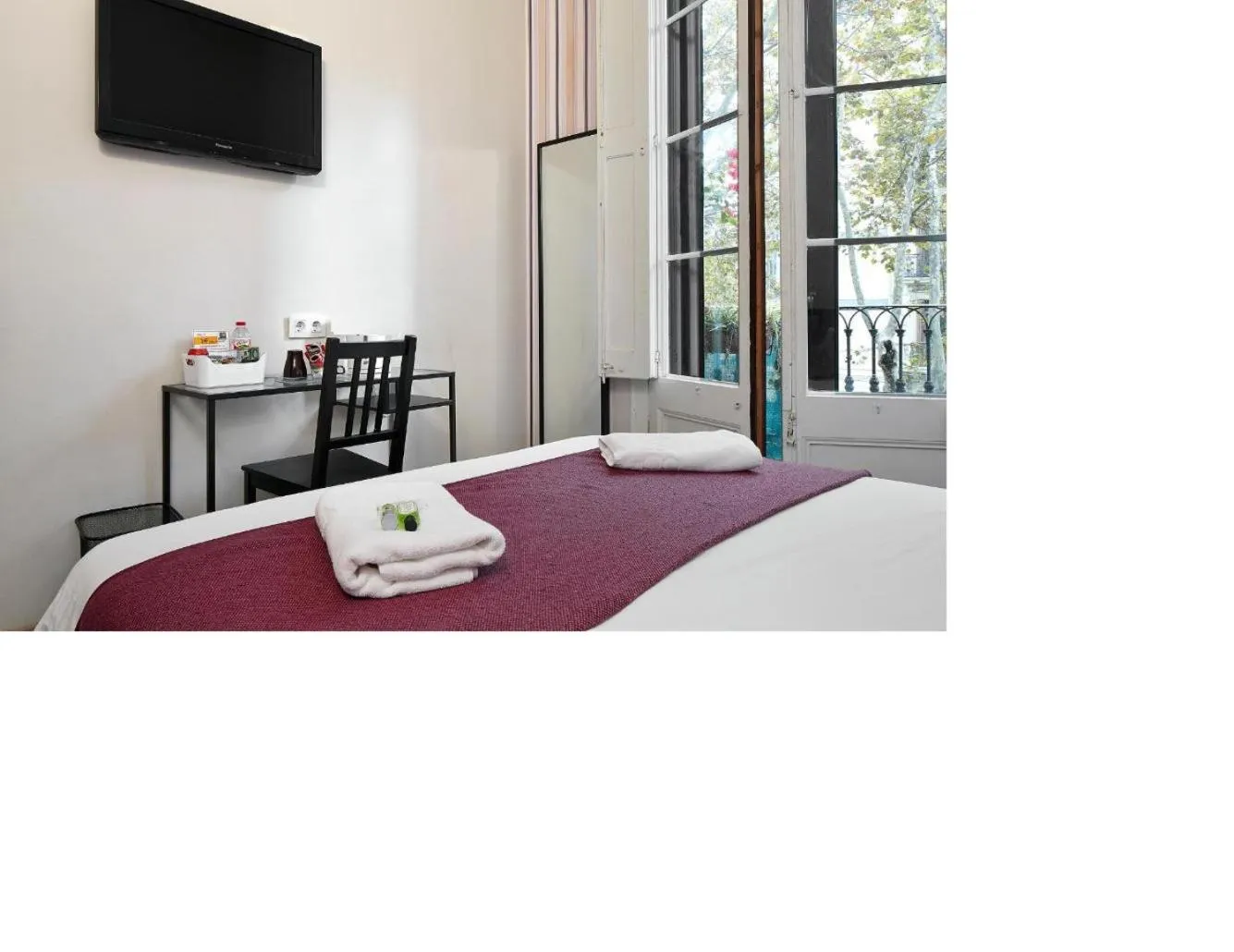 Bed in BruStar Gotic-Centric