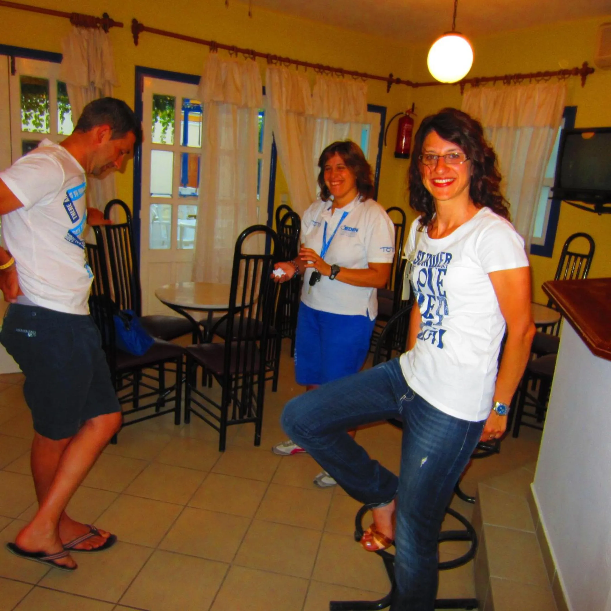 Guests in Hotel Mariona