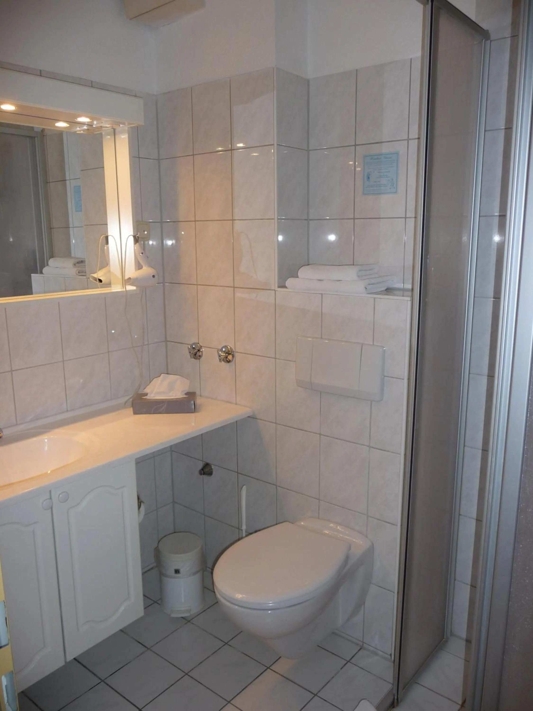 Bathroom in Hotel Mecklenburger Mühle Garni