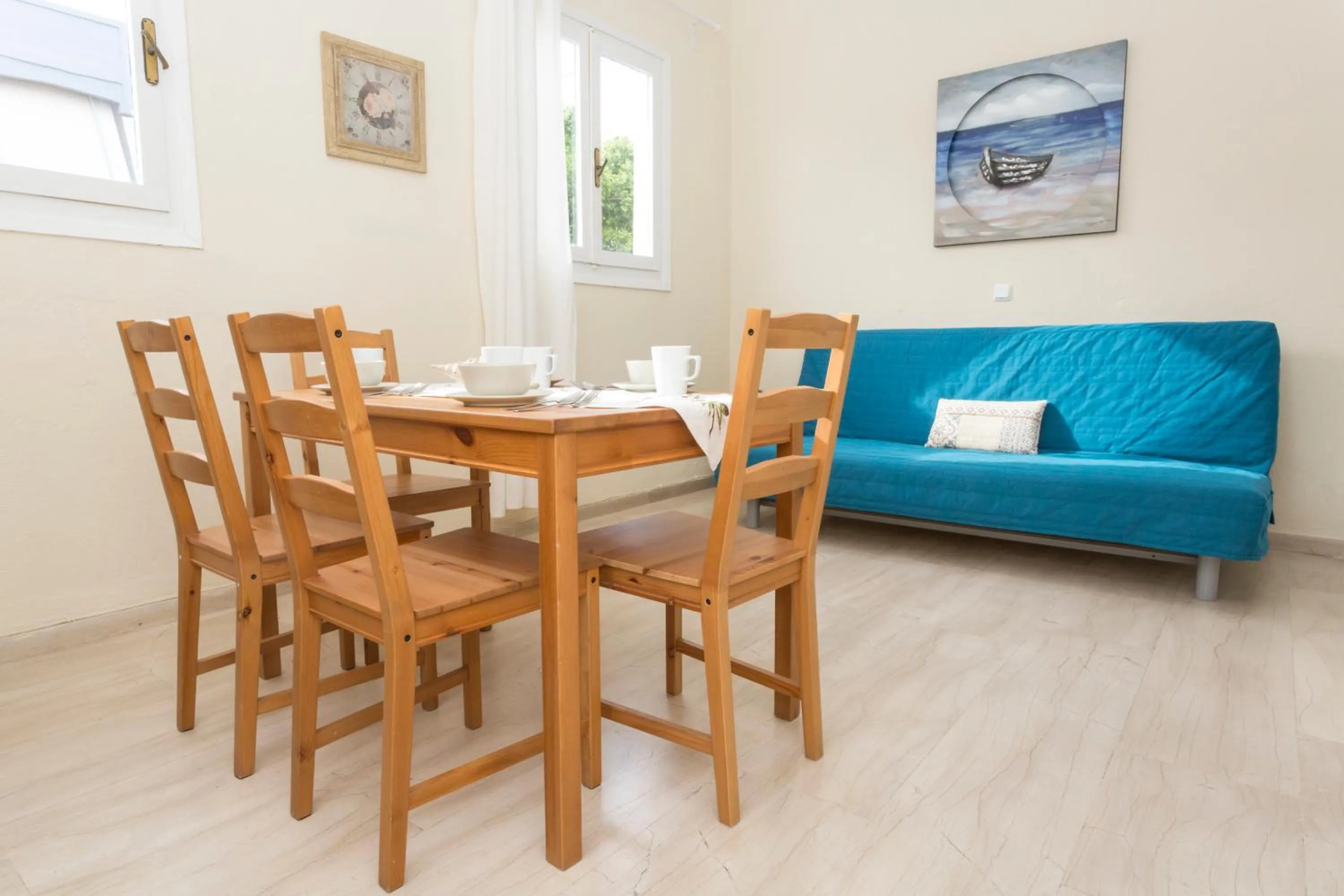 Dining area in Galini Mare