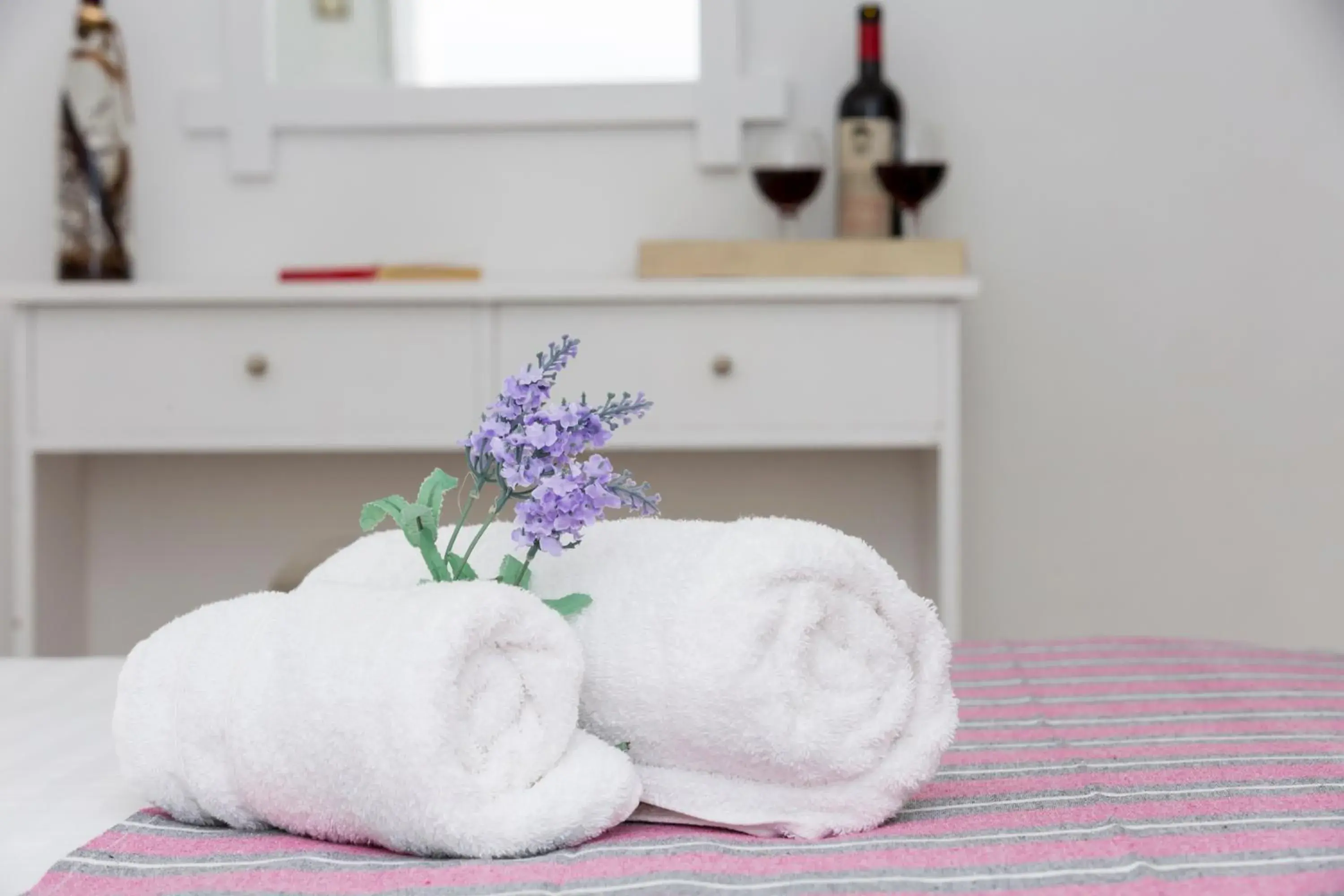 Decorative detail, Bed in Galini Mare Decorative detail, Bed in Galini Mare