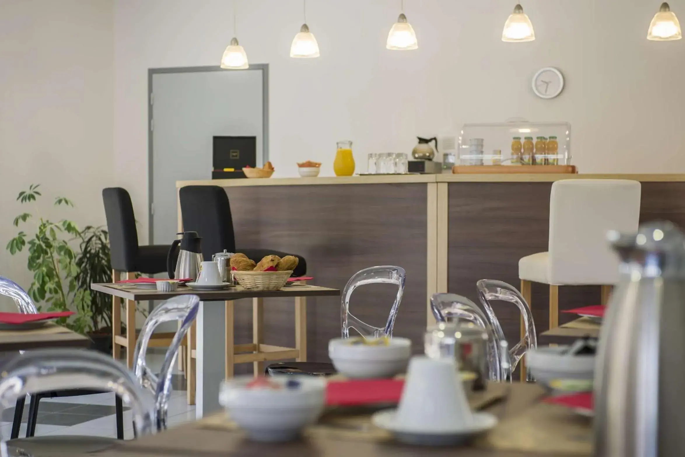 Restaurant/places to eat in Vacancéole - Résidence Le Clos du Rocher Restaurant/places to eat in Vacancéole - Résidence Le Clos du Rocher