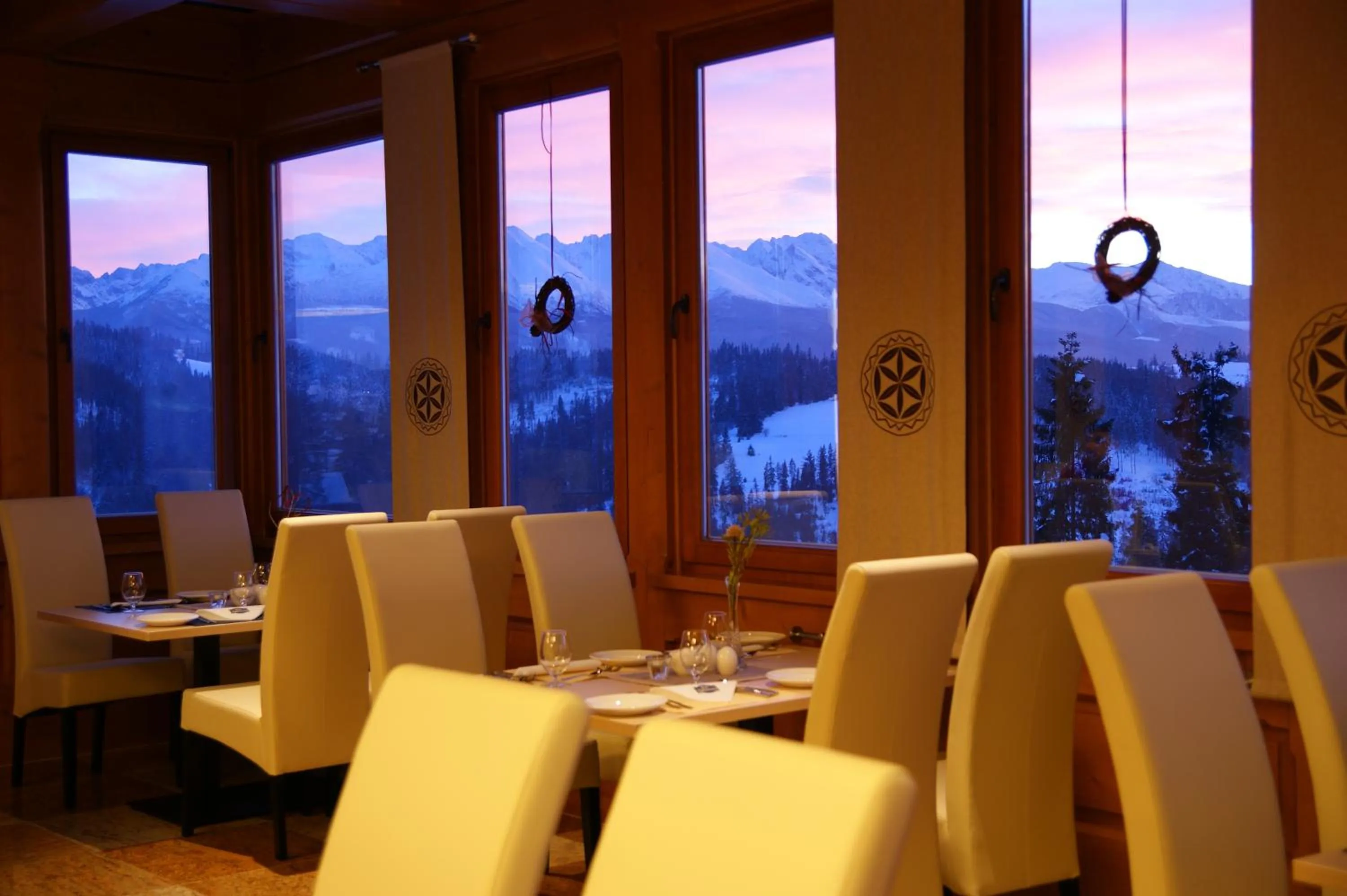 Restaurant/places to eat in Hotel Zbójnicówka