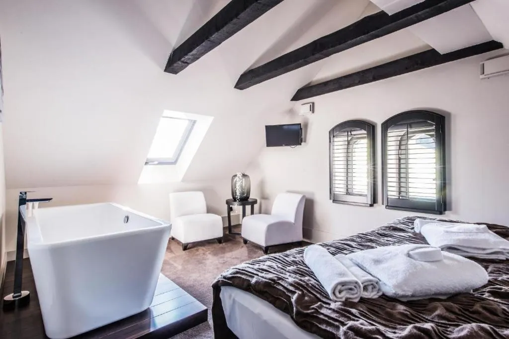 Bed in Hotel Pałac Jugowice