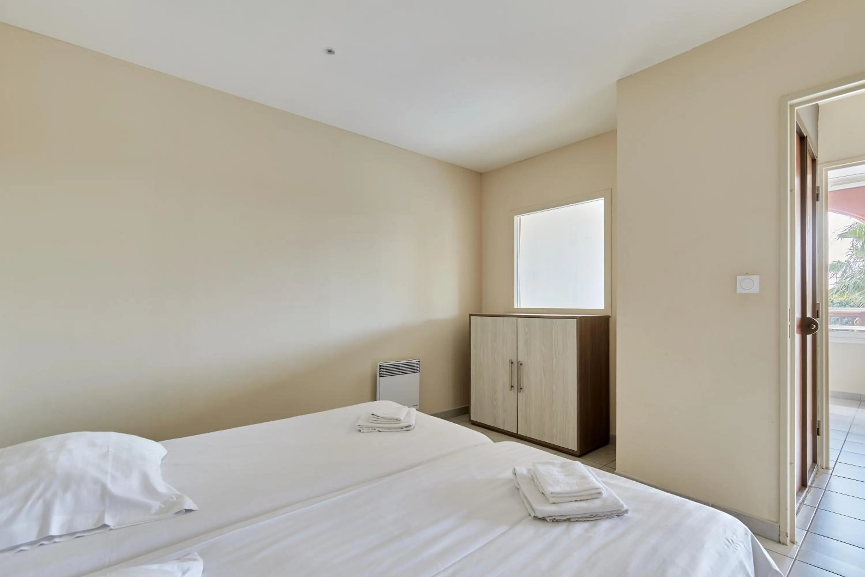 Bed in Résidence Odalys Du Golfe