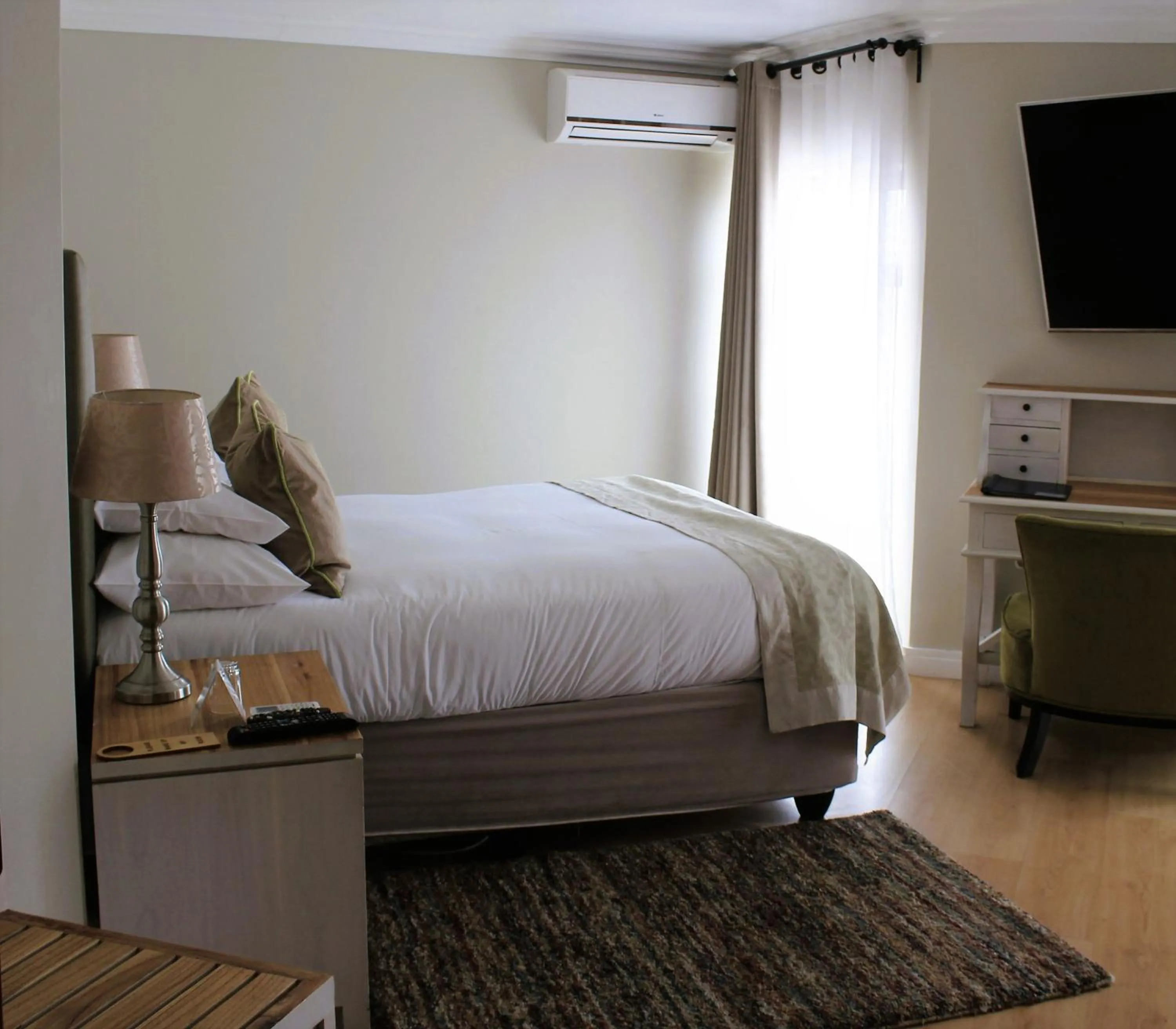 Bed in Atlantic Villa Boutique Guesthouse